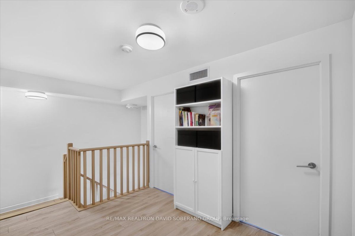 112 Varna Drive Property Photo 18