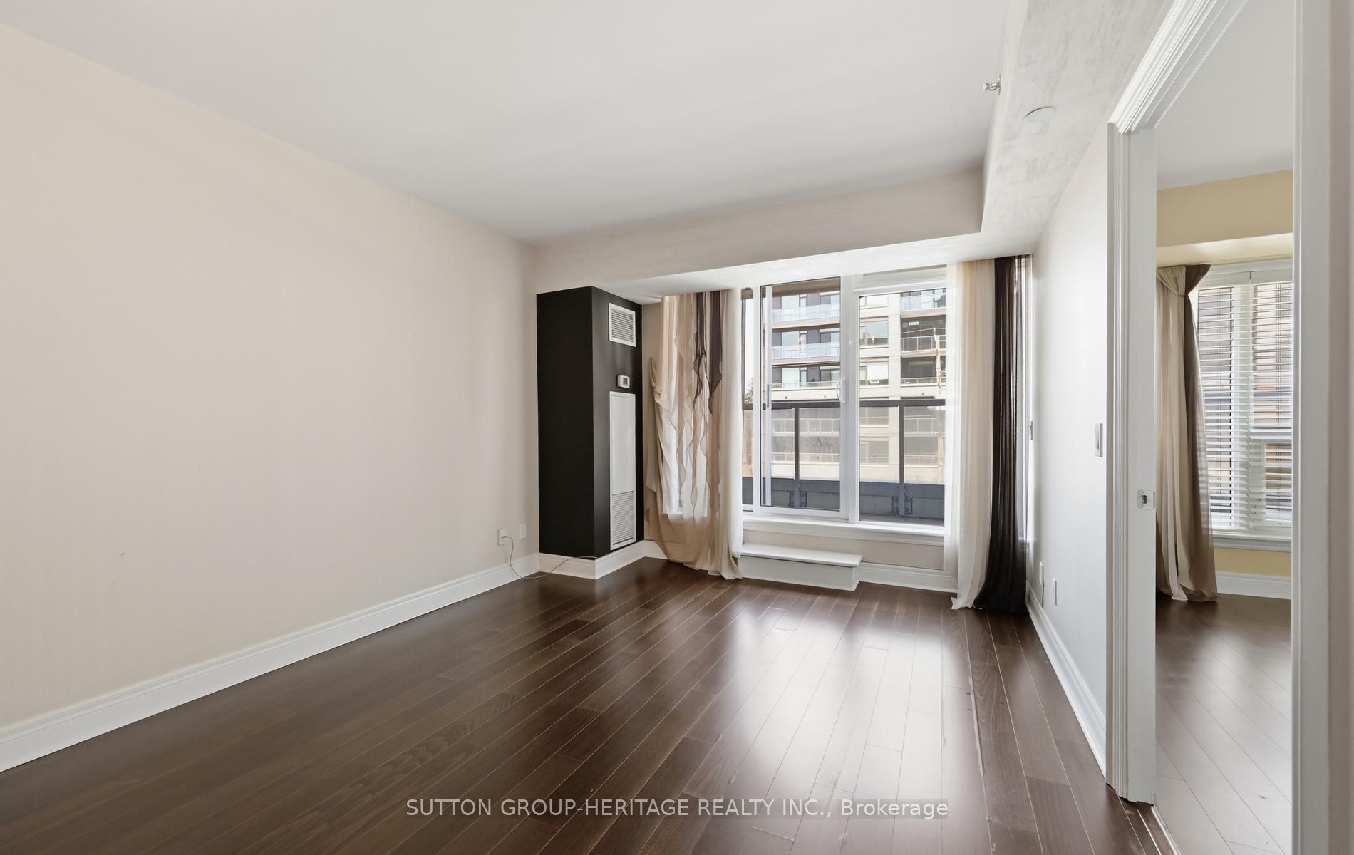 701 Sheppard Avenue W 307 Property Photo 7