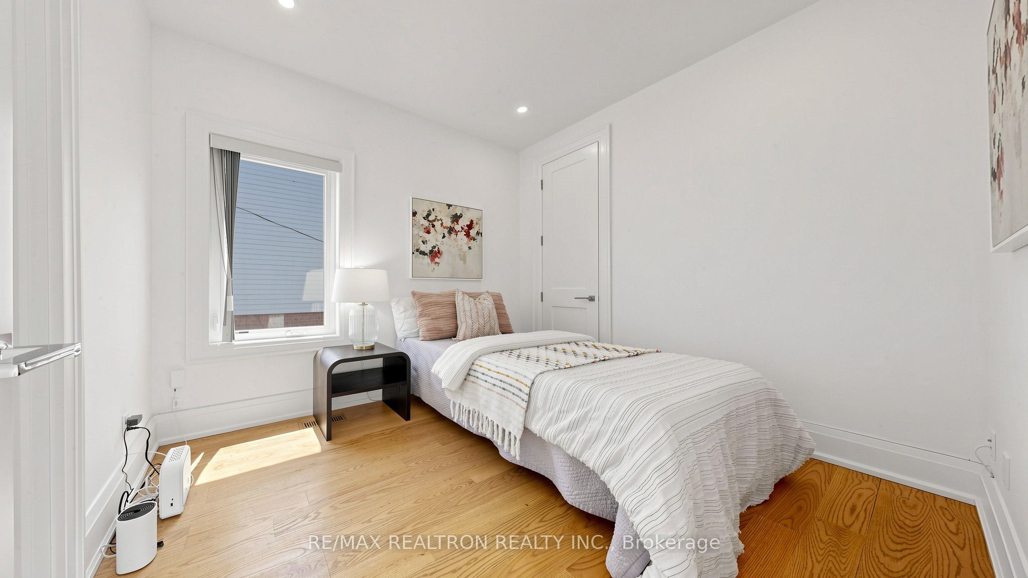 443 Northcliffe Boulevard Property Photo 30