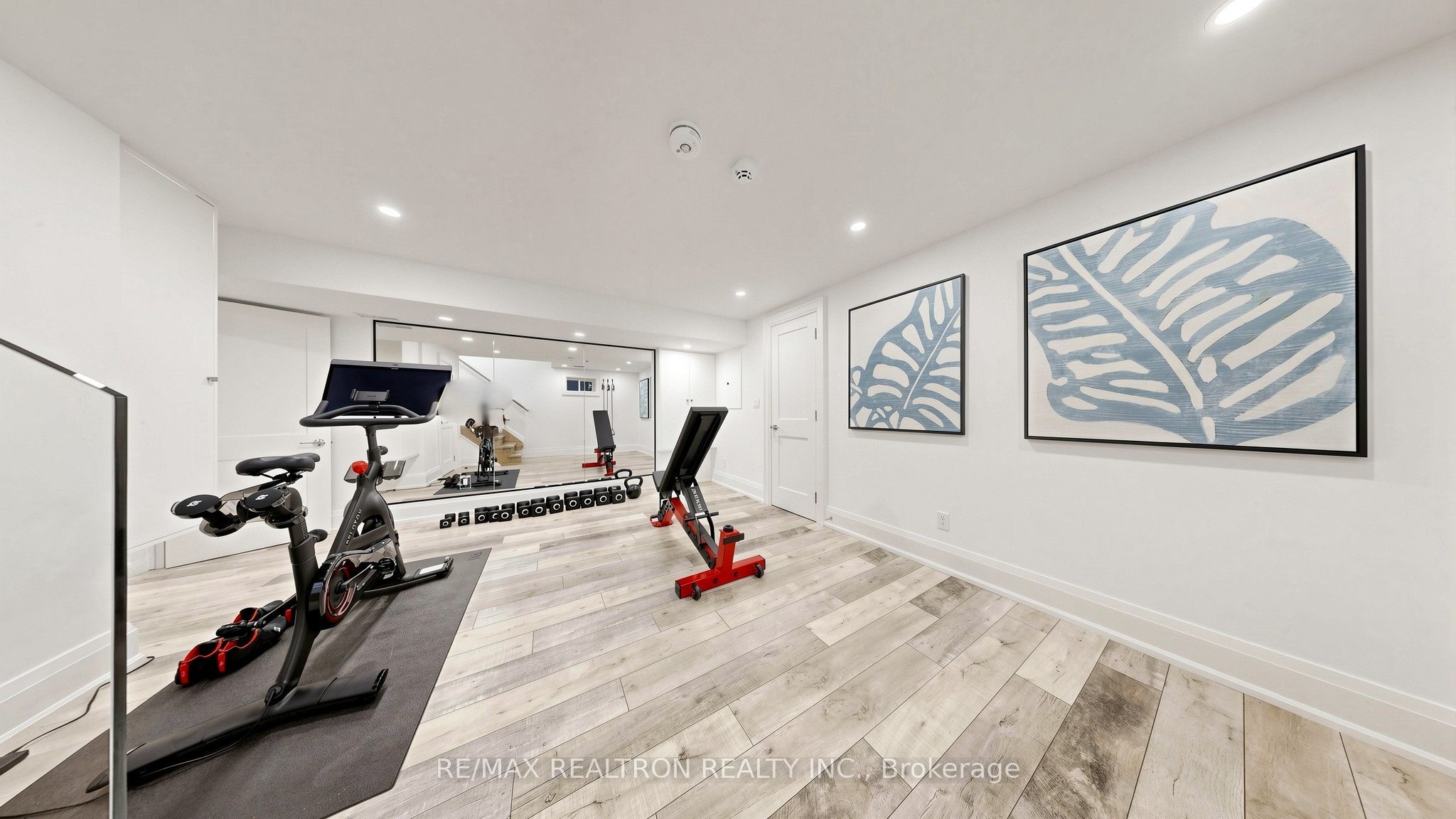 443 Northcliffe Boulevard Property Photo 36