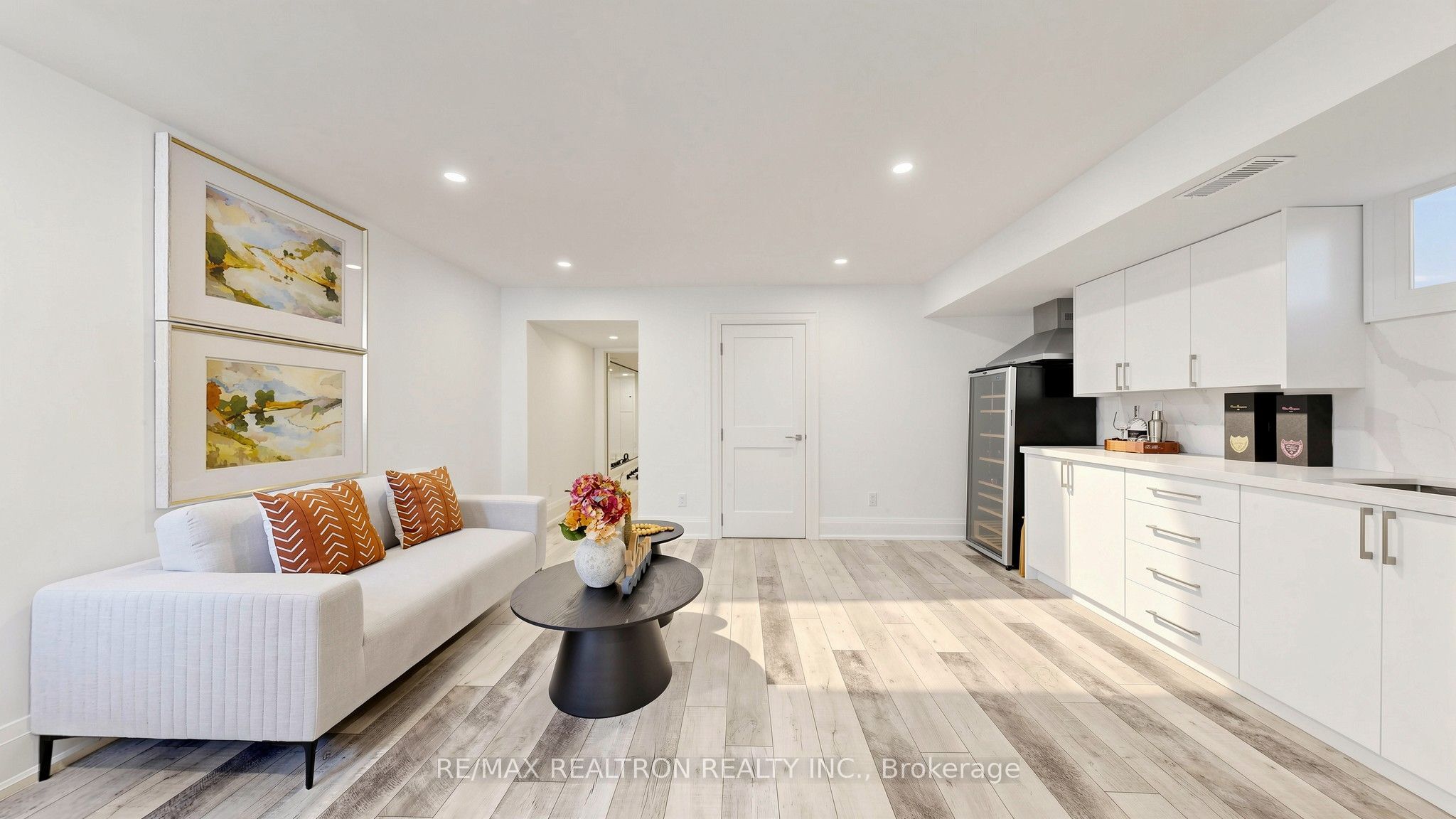 443 Northcliffe Boulevard Property Photo 40