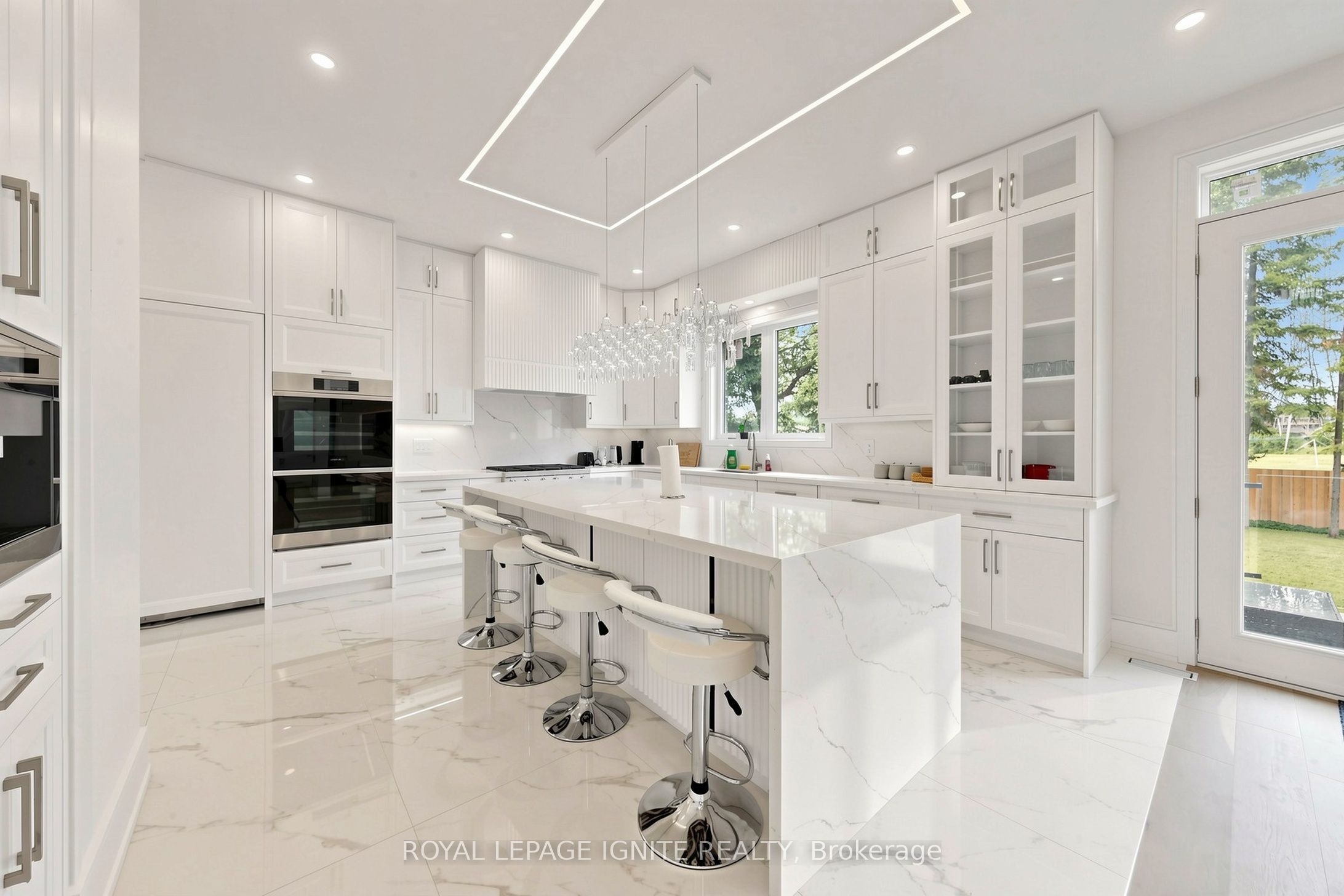 26 Devondale Avenue Property Photo 7