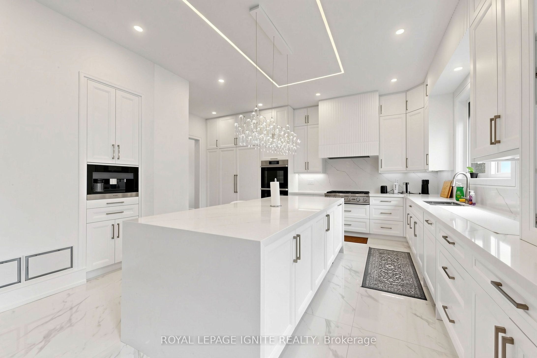 26 Devondale Avenue Property Photo 8
