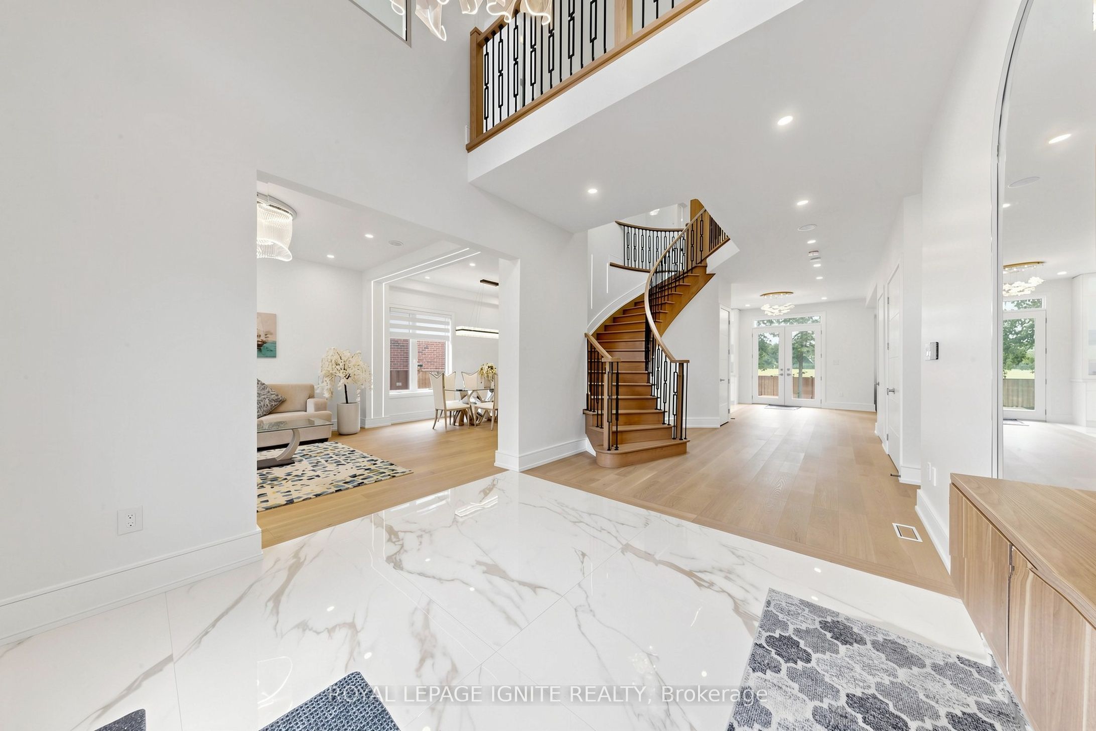 26 Devondale Avenue Property Photo 12