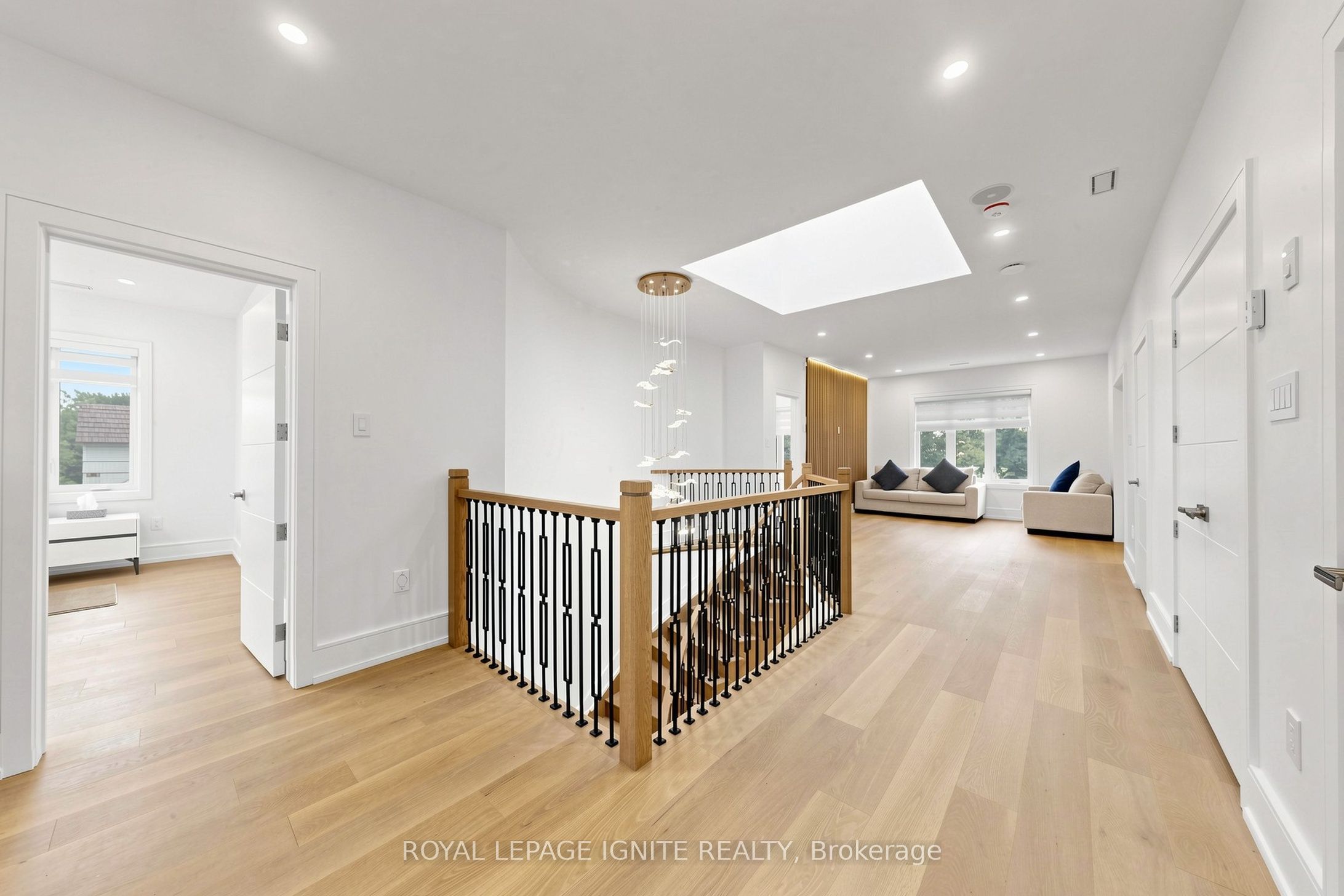 26 Devondale Avenue Property Photo 18