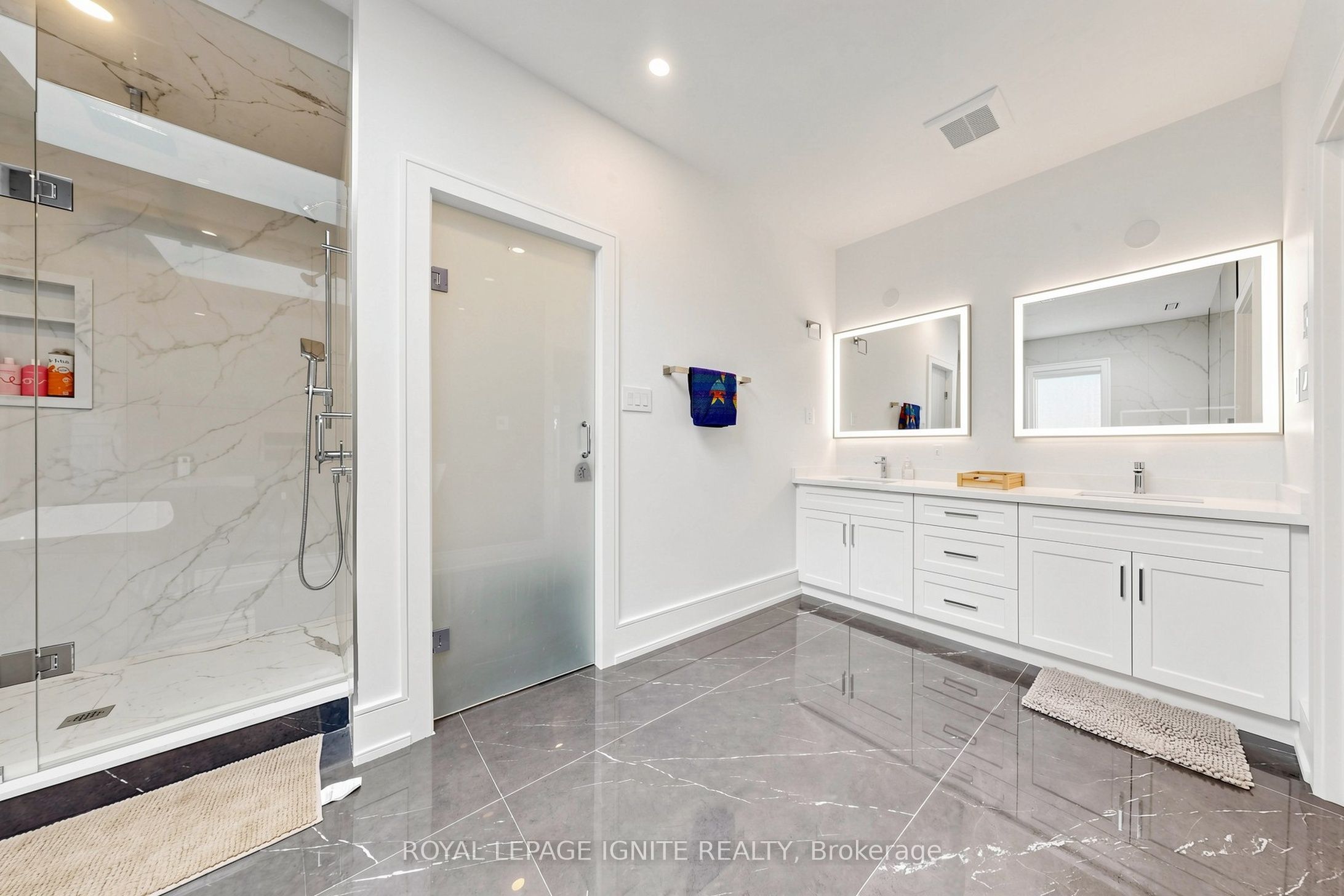 26 Devondale Avenue Property Photo 23