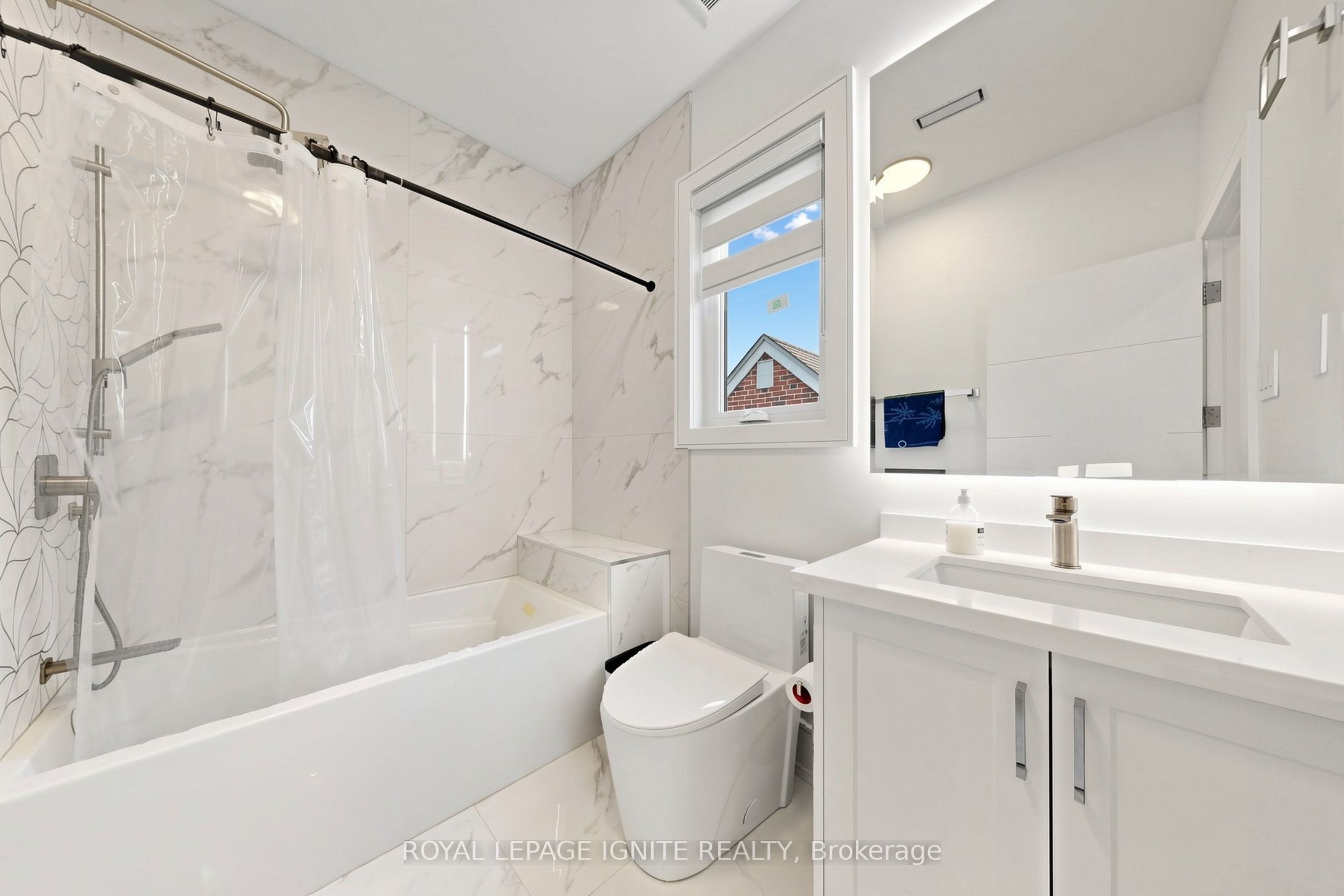 26 Devondale Avenue Property Photo 28