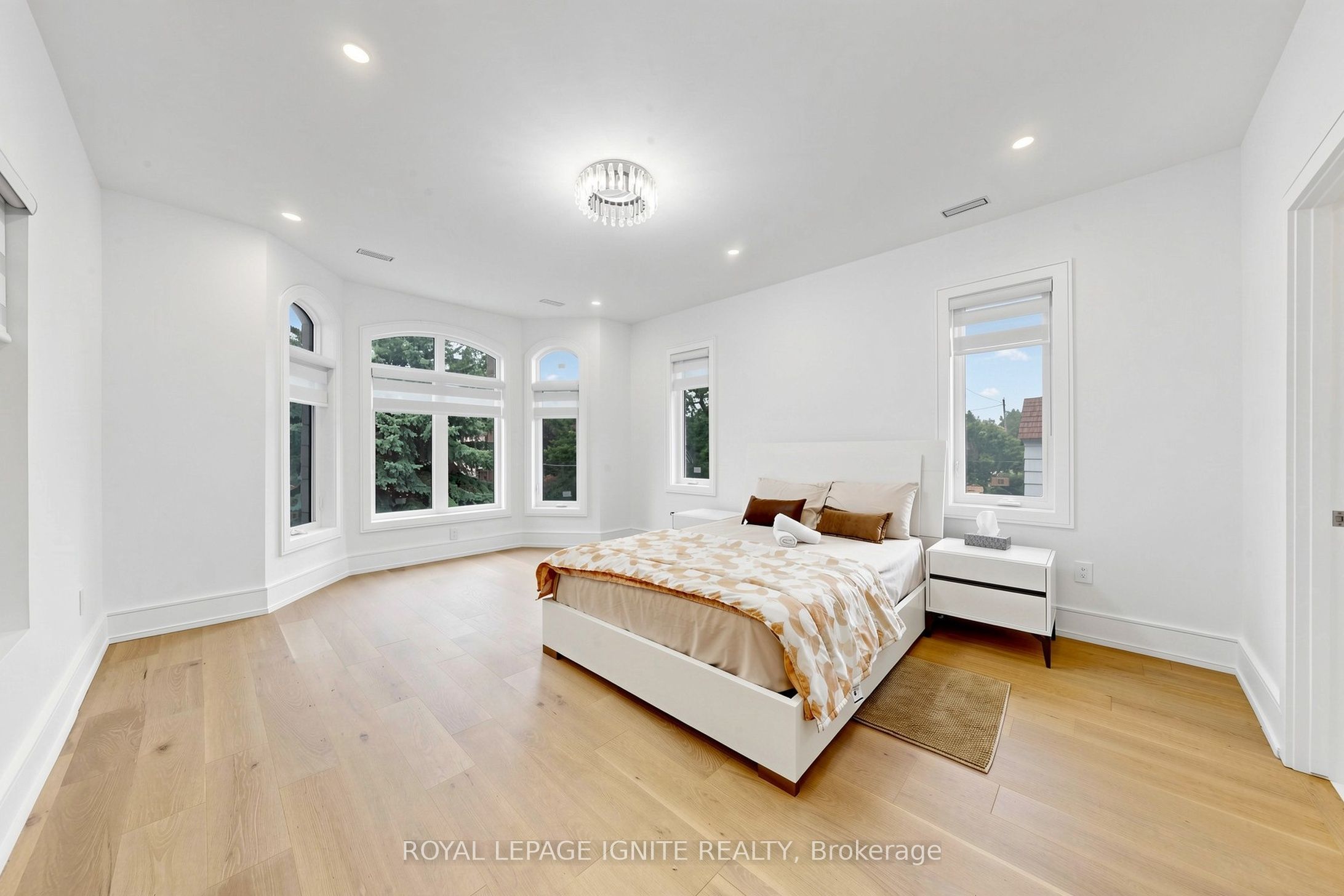 26 Devondale Avenue Property Photo 29