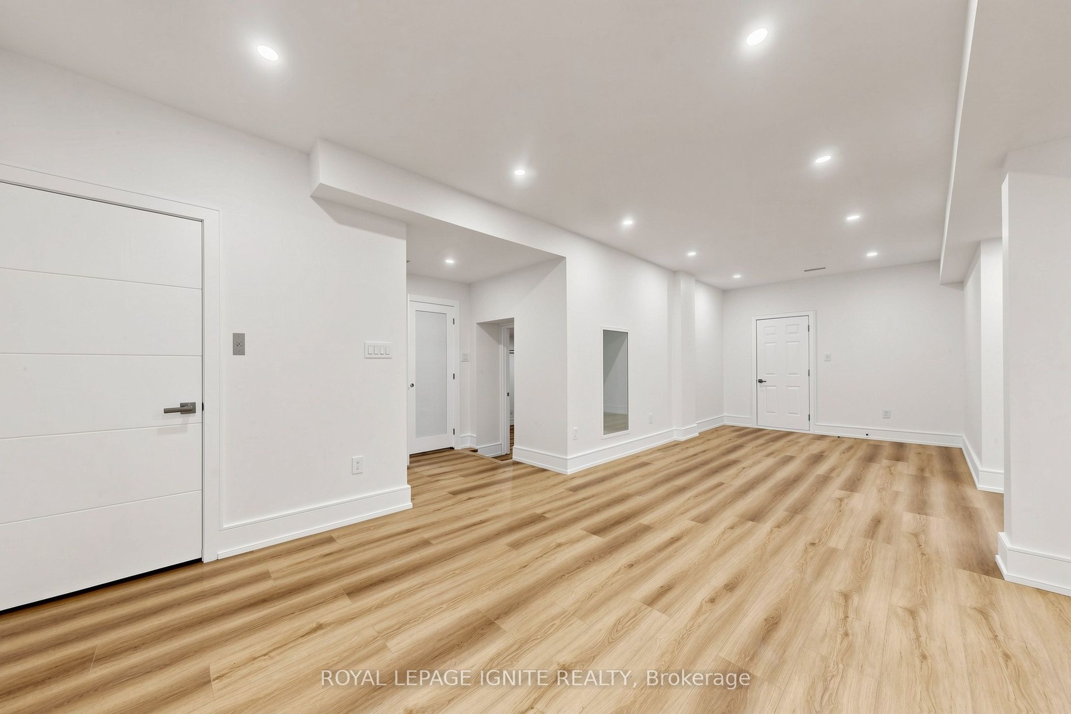26 Devondale Avenue Property Photo 35