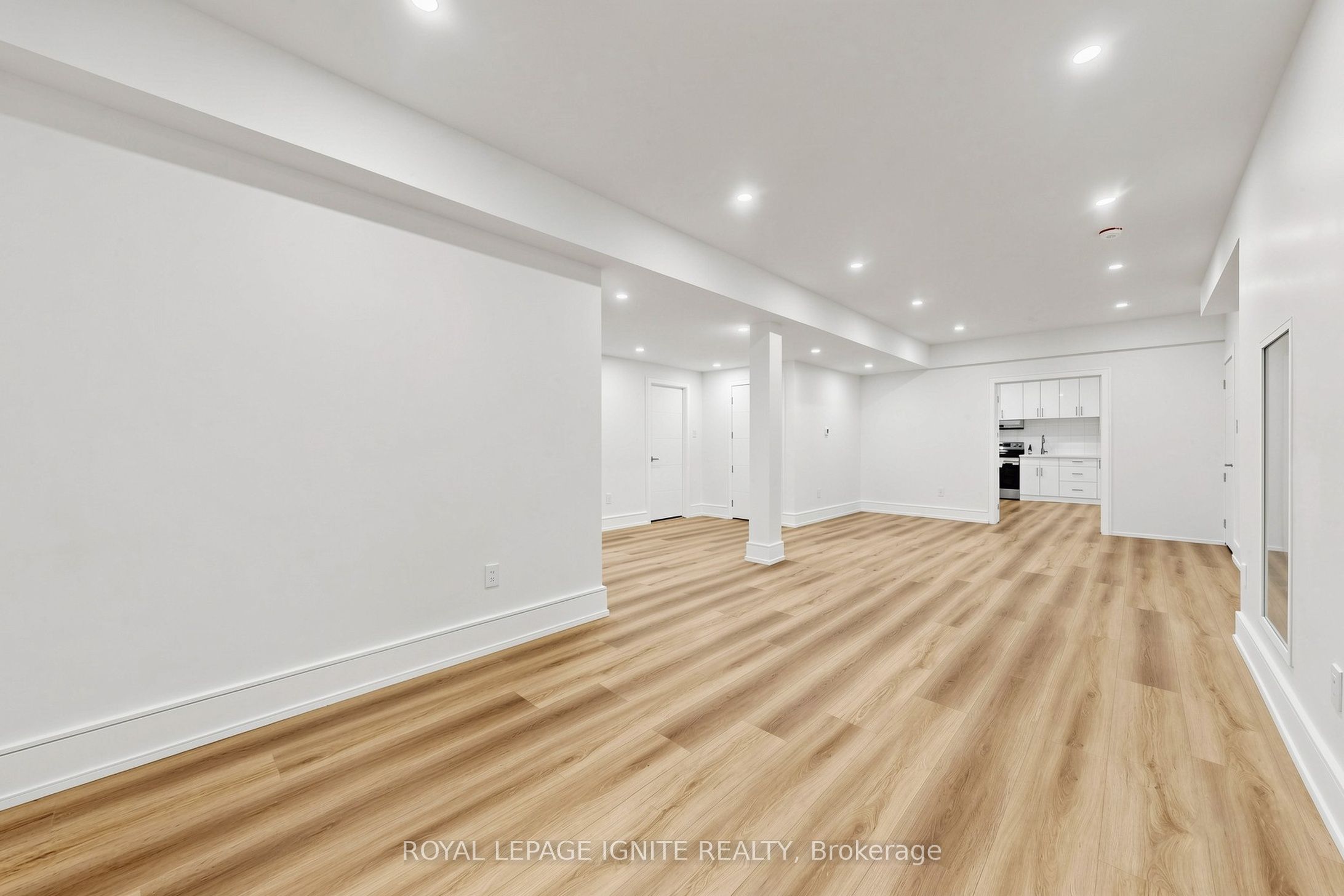 26 Devondale Avenue Property Photo 36