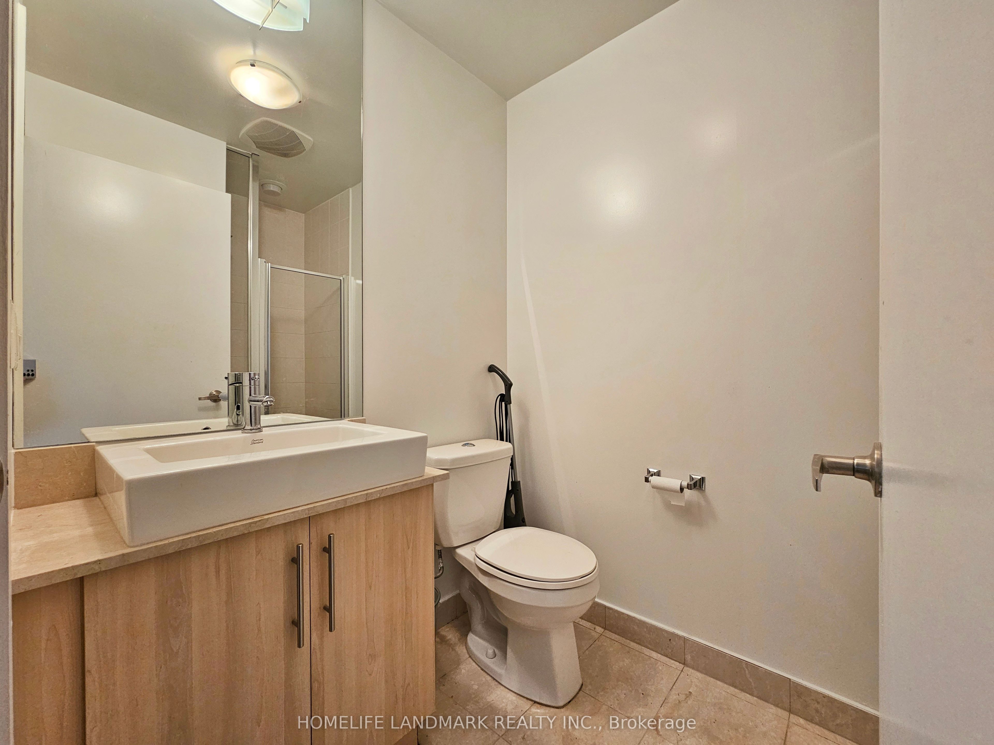 55 Bremner Boulevard 2410 Property Photo 10