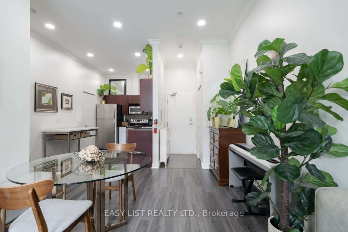 373 Front Street W 101 Property Photo 19