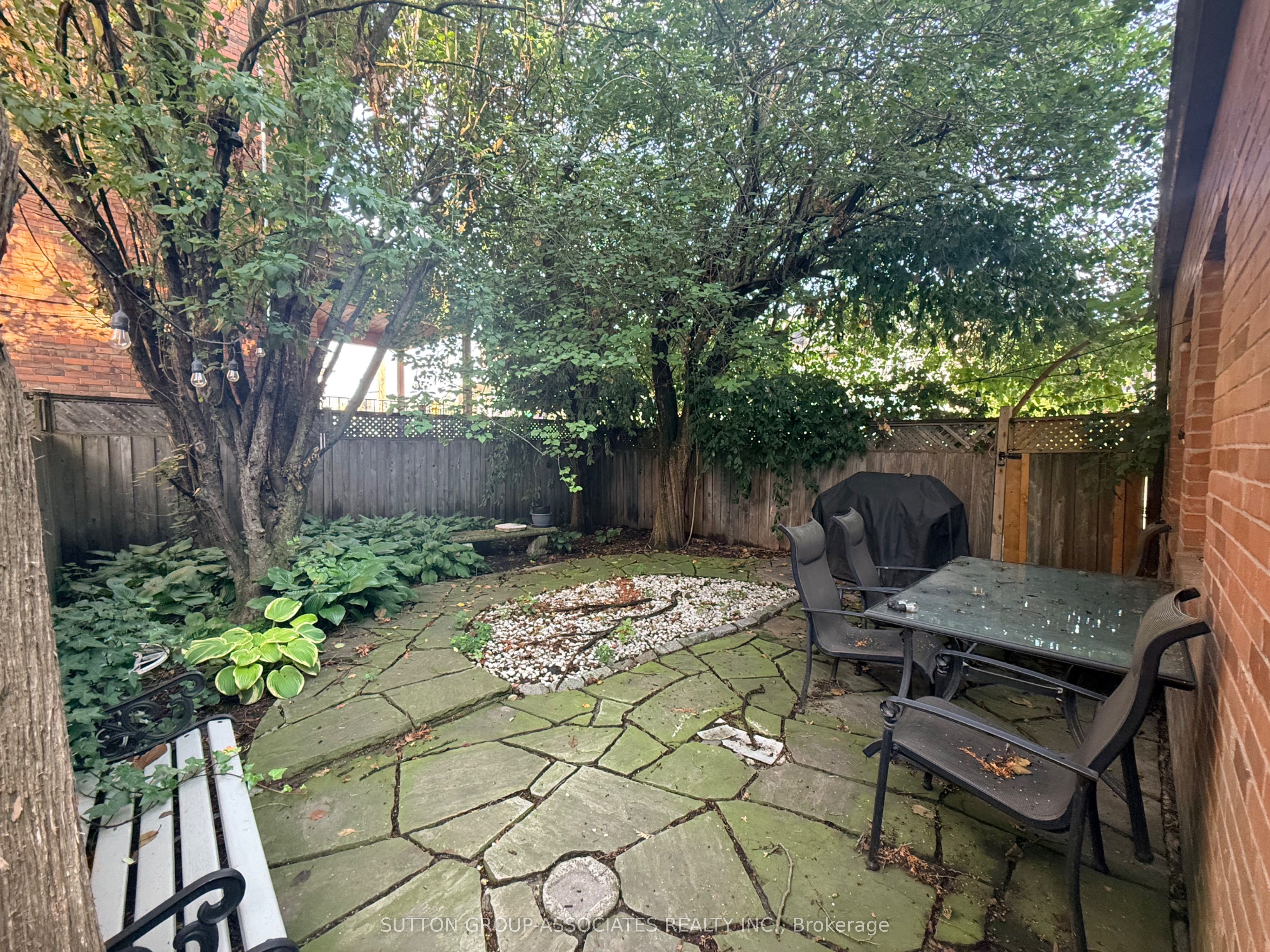 184 Madison Avenue Main Property Photo 17