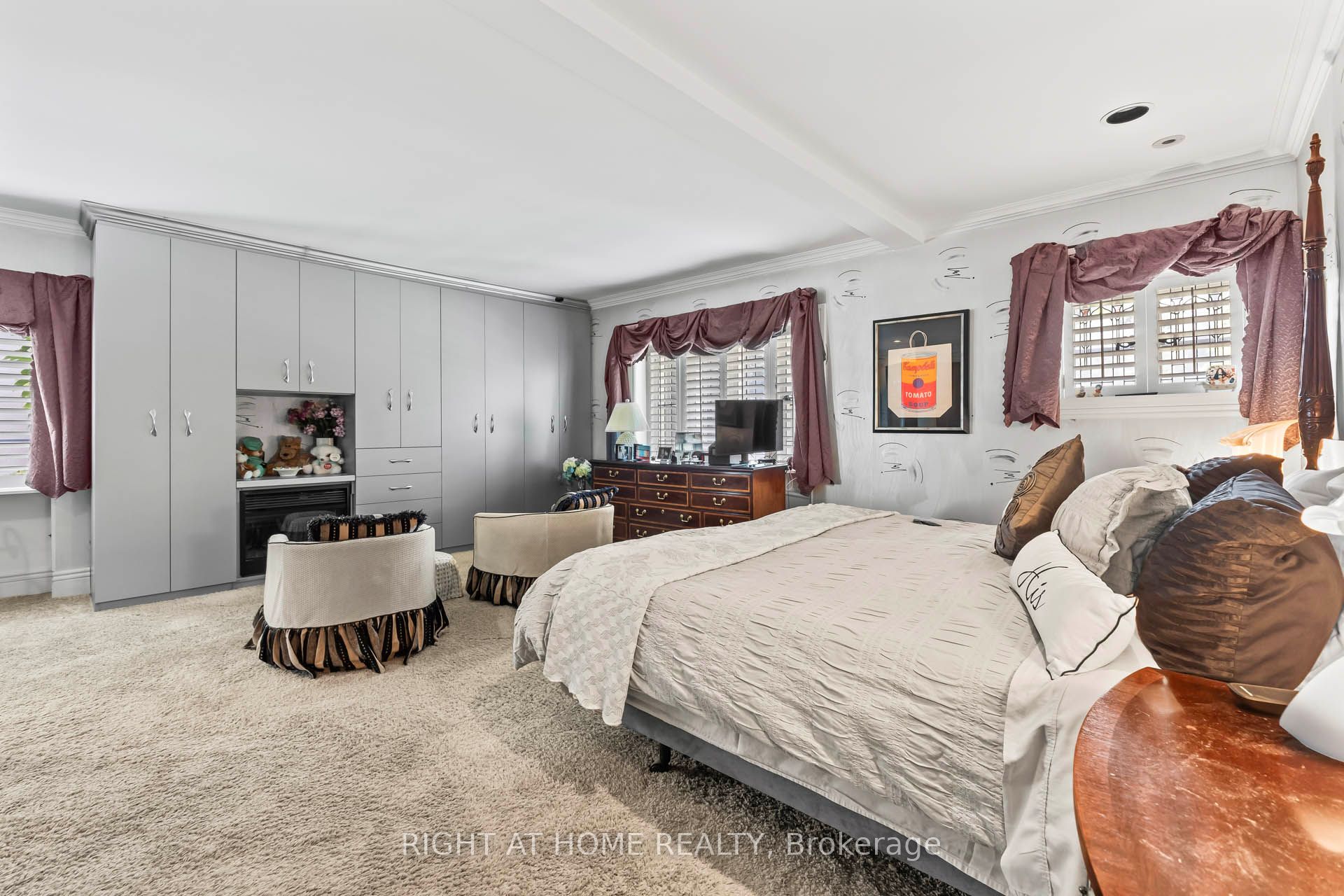 287 Russell Hill Road Property Photo 27