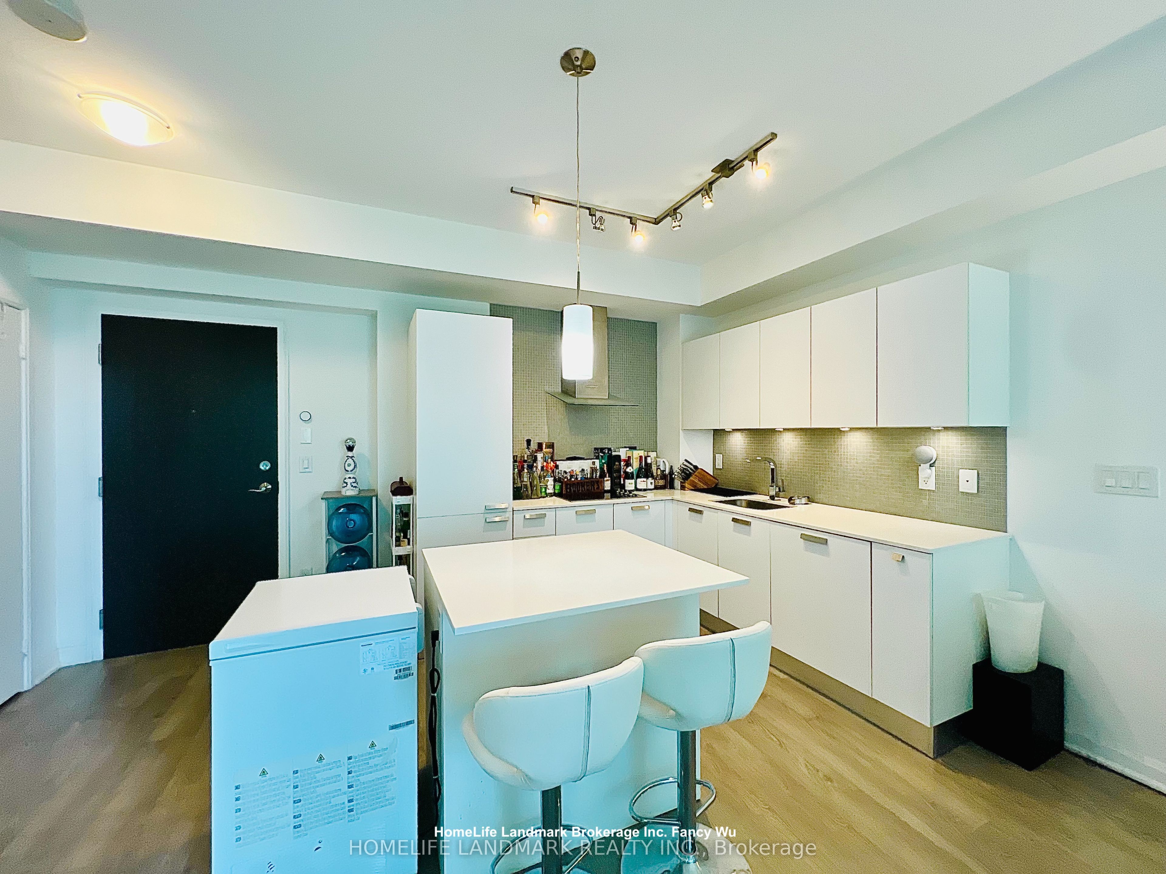 9 Bogert Avenue 1204 Property Photo 3