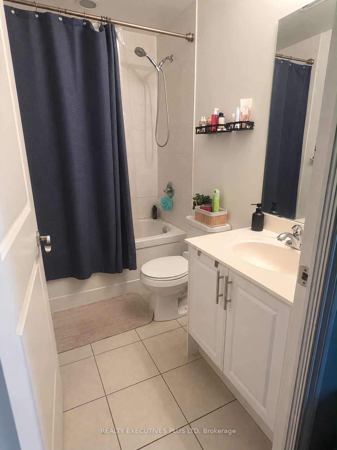 135 Wynford Drive 404 Property Photo 11