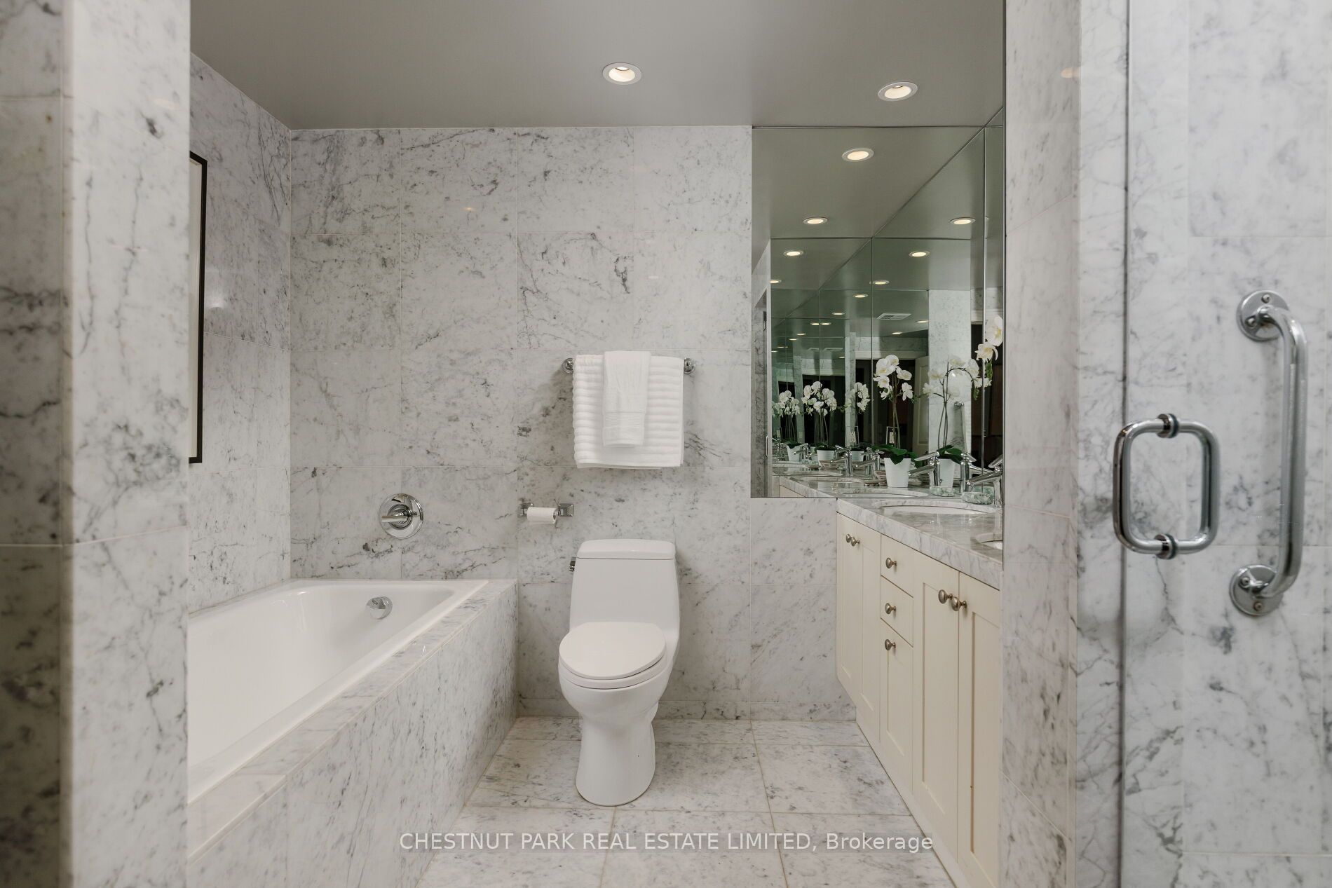 1 Benvenuto Place 322 Property Photo 43