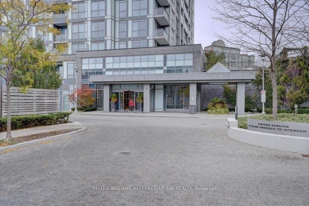 18 Graydon Hall Drive 508 Property Photo 2