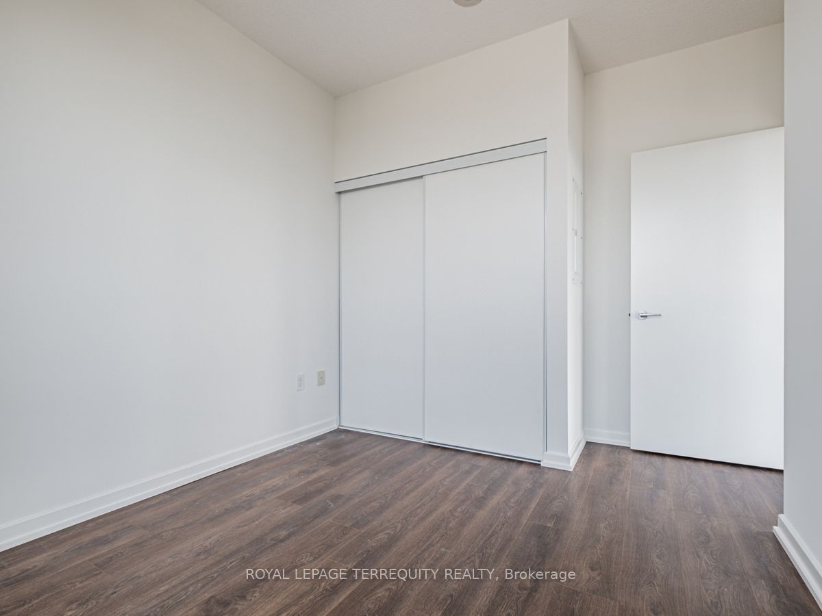 70 Forest Manor Road 2008 Property Photo 22