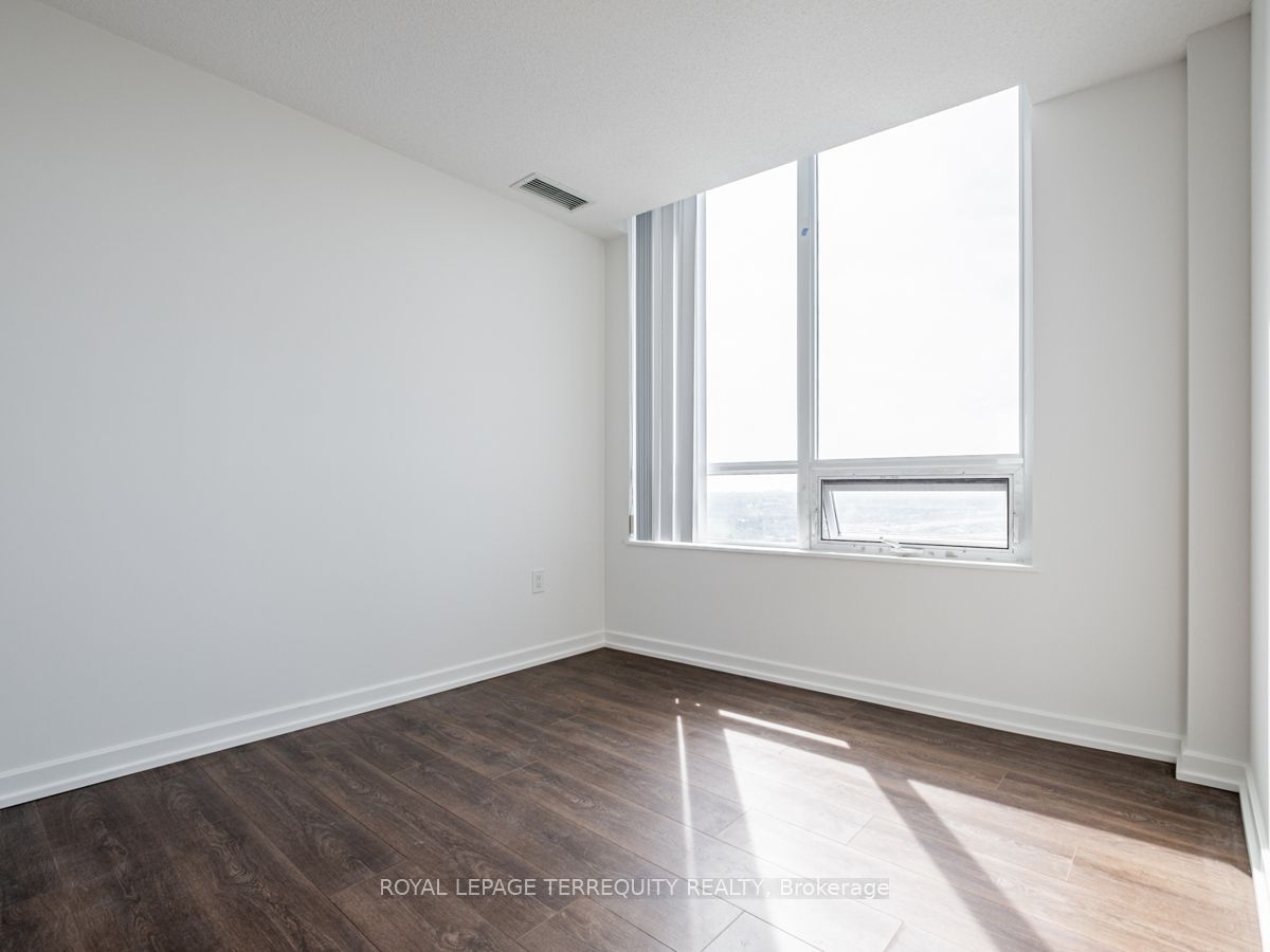 70 Forest Manor Road 2008 Property Photo 23