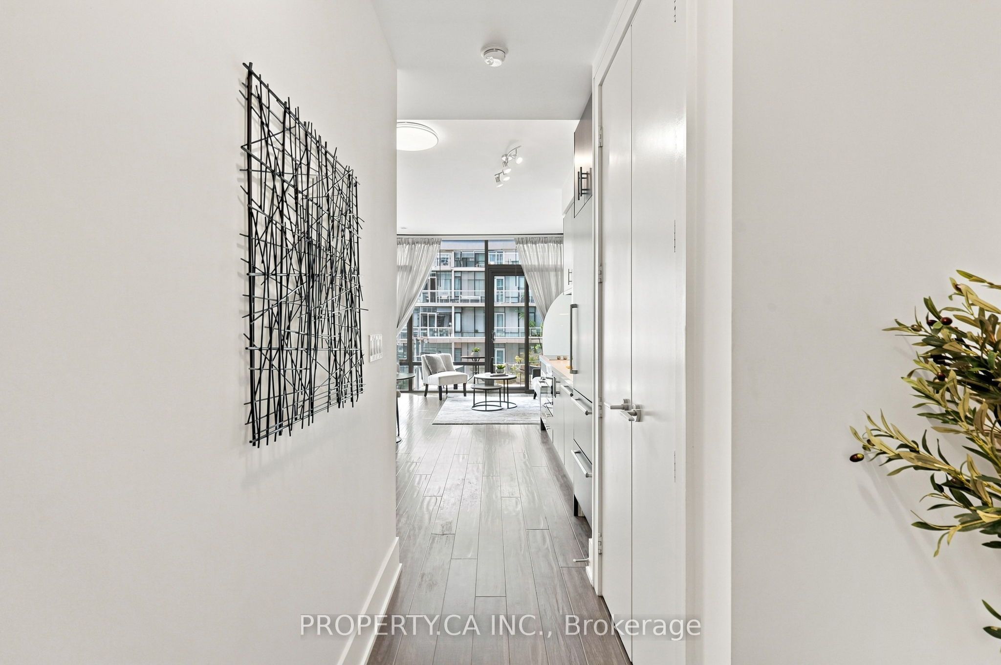 39 Queens Quay E 625 Property Photo 10