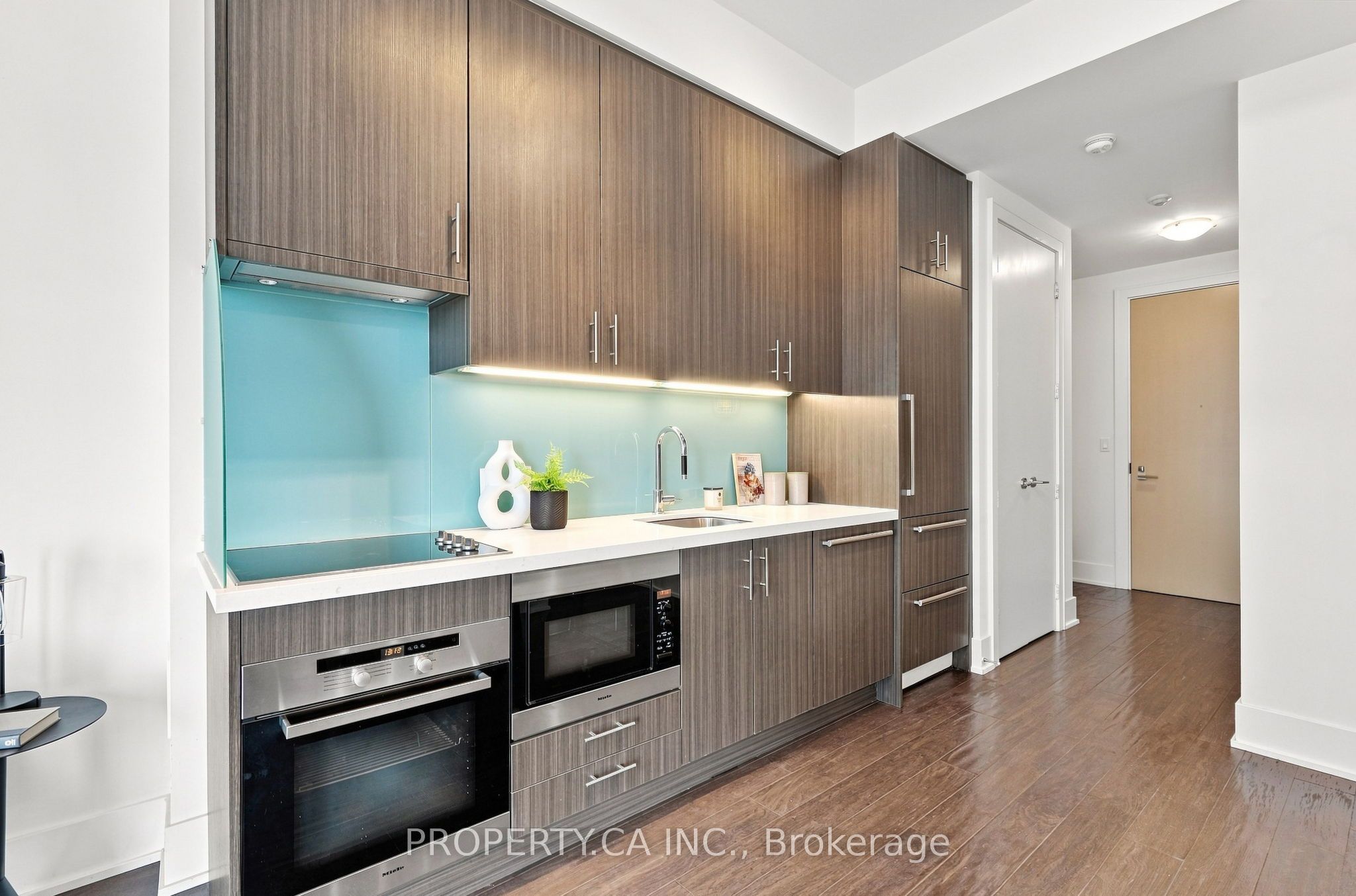 39 Queens Quay E 625 Property Photo 12