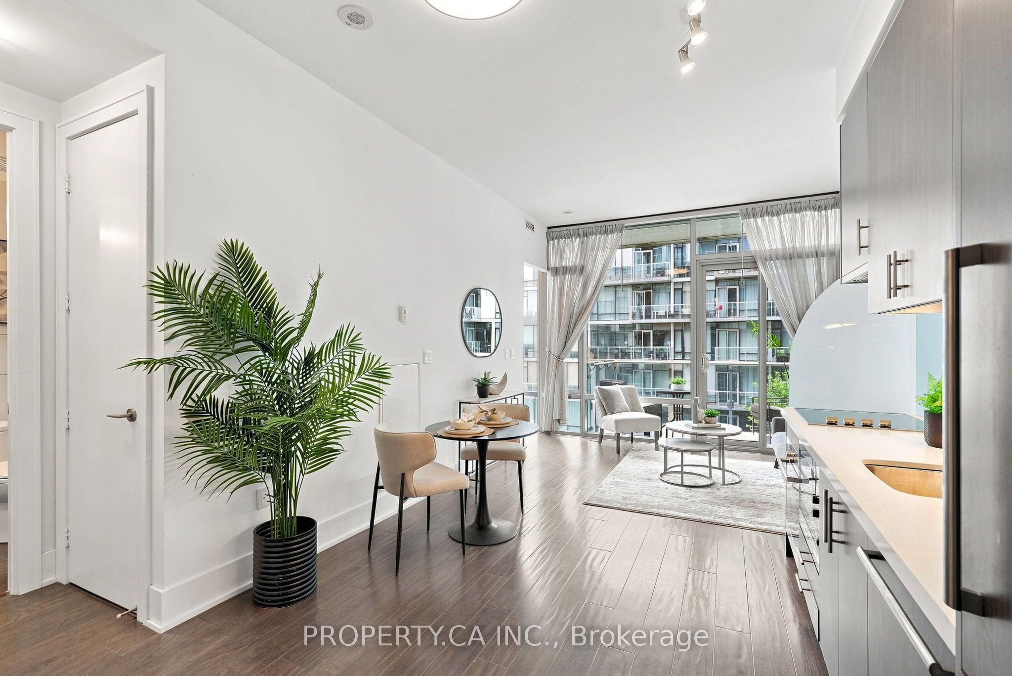 39 Queens Quay E 625 Property Photo 19