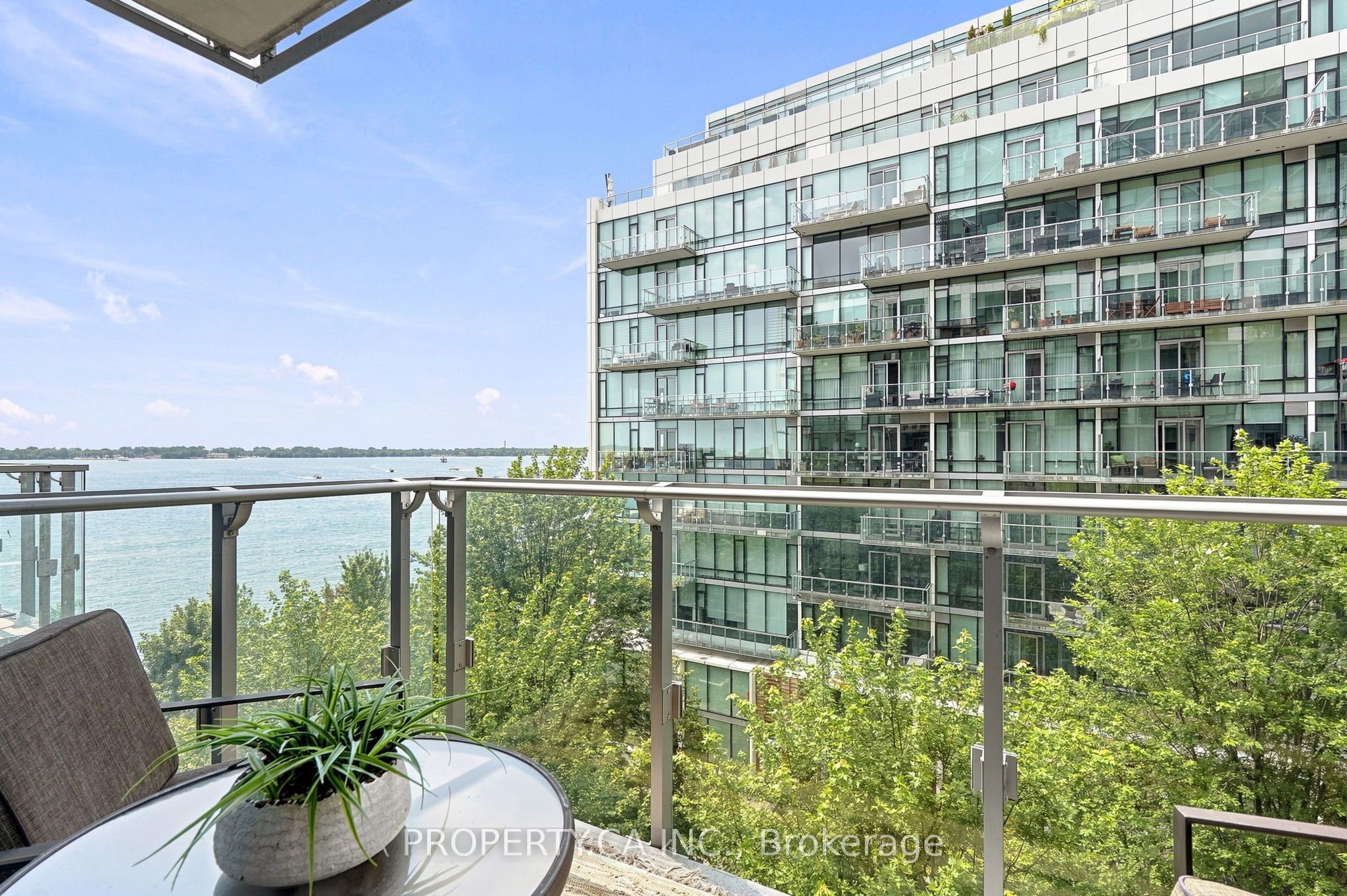 39 Queens Quay E 625 Property Photo 21