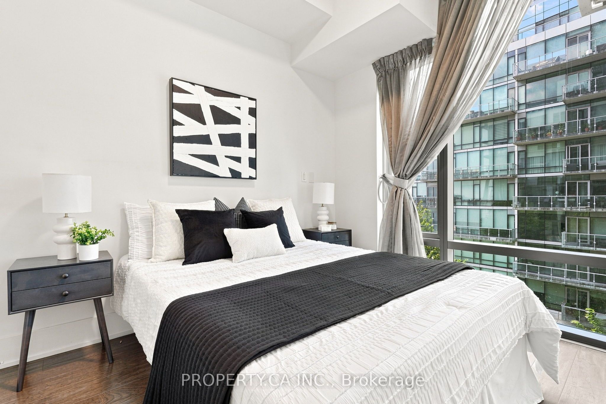 39 Queens Quay E 625 Property Photo 26
