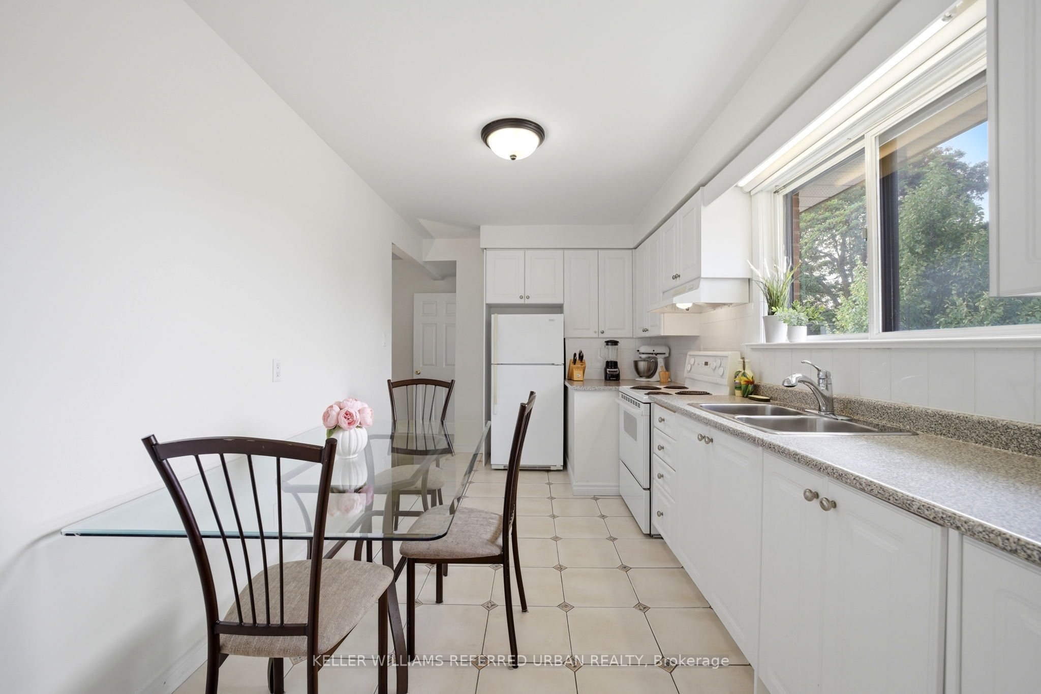 49 Santa Barbara Road Property Photo 9