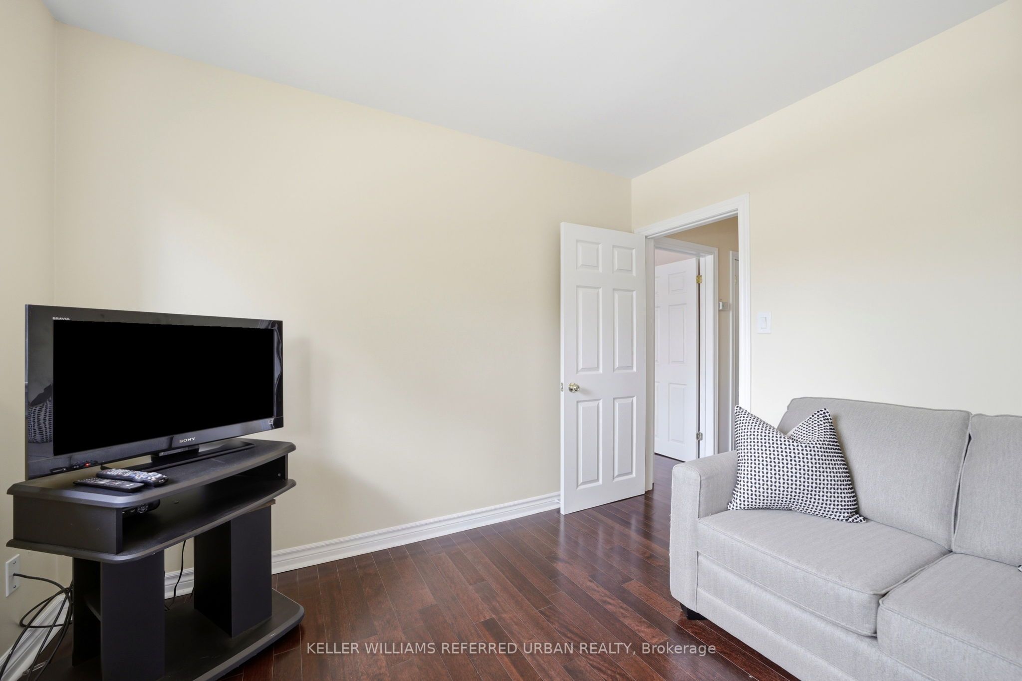 49 Santa Barbara Road Property Photo 14