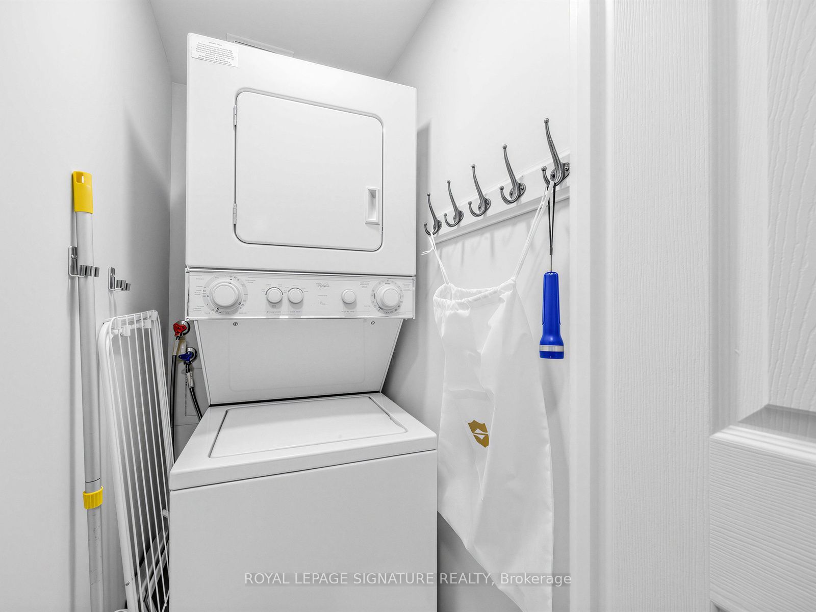 256 Doris Avenue 1711 Property Photo 18