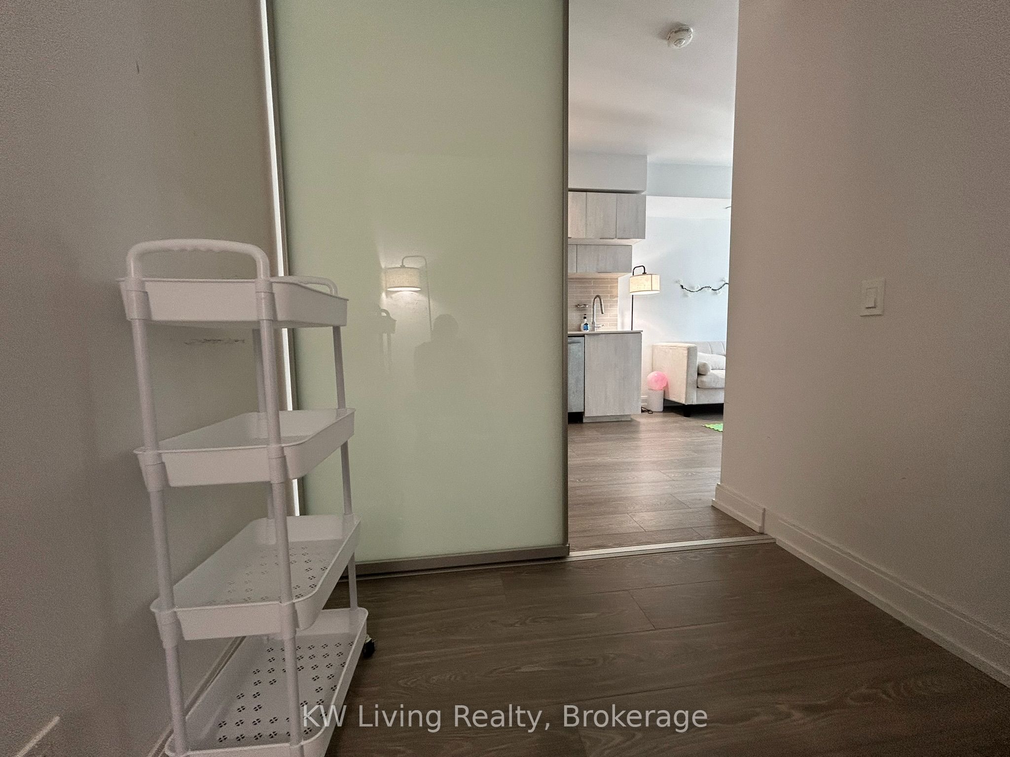 181 Dundas Street E 1601 Property Photo 10