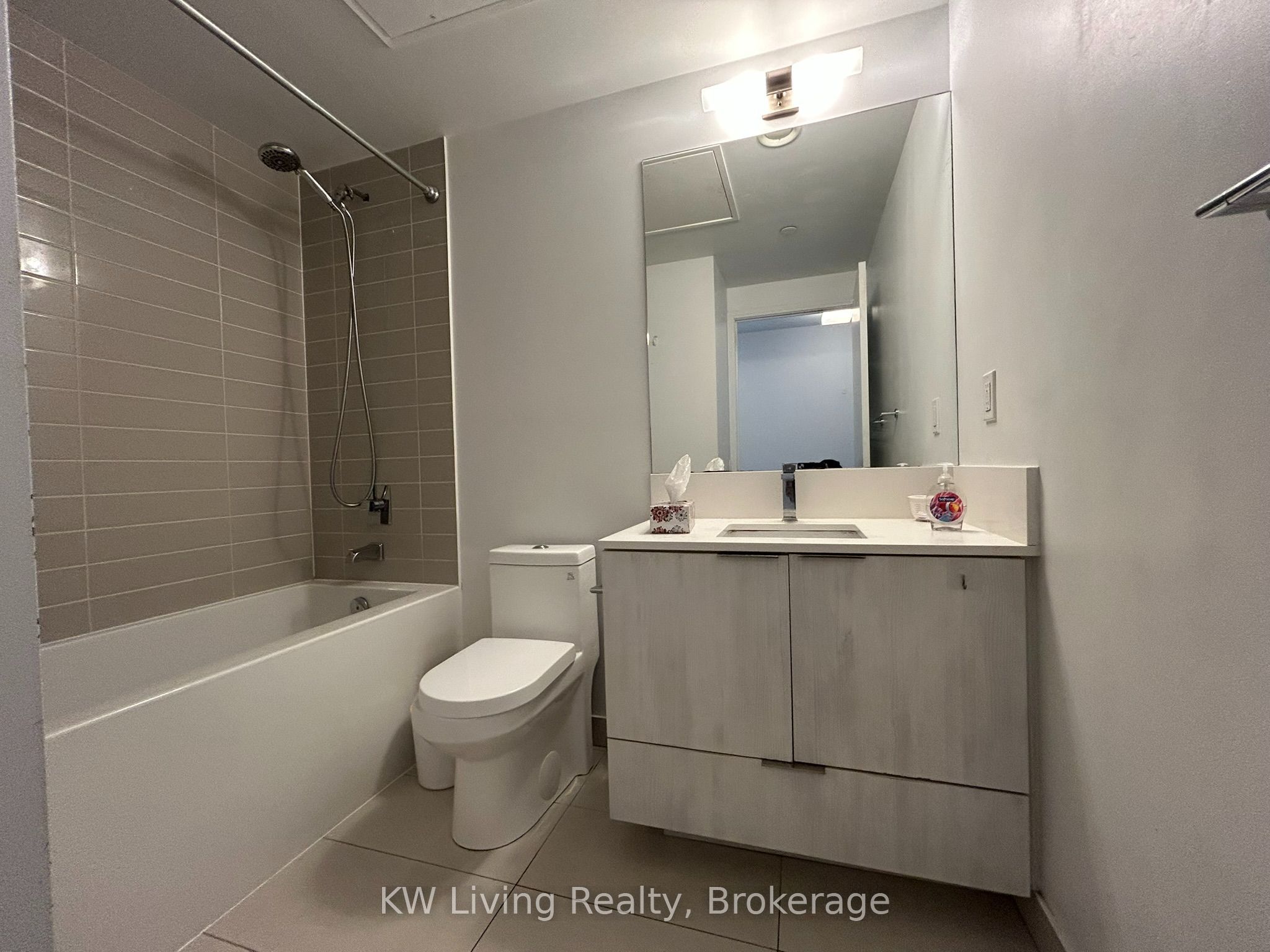 181 Dundas Street E 1601 Property Photo 13