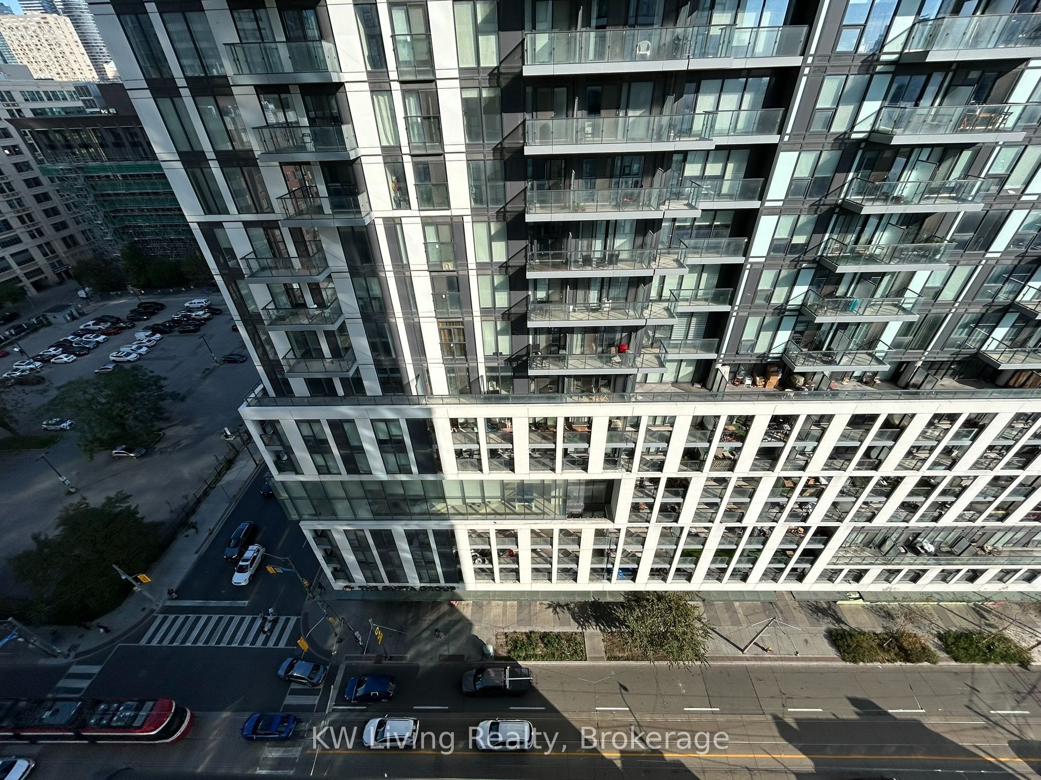 181 Dundas Street E 1601 Property Photo 17