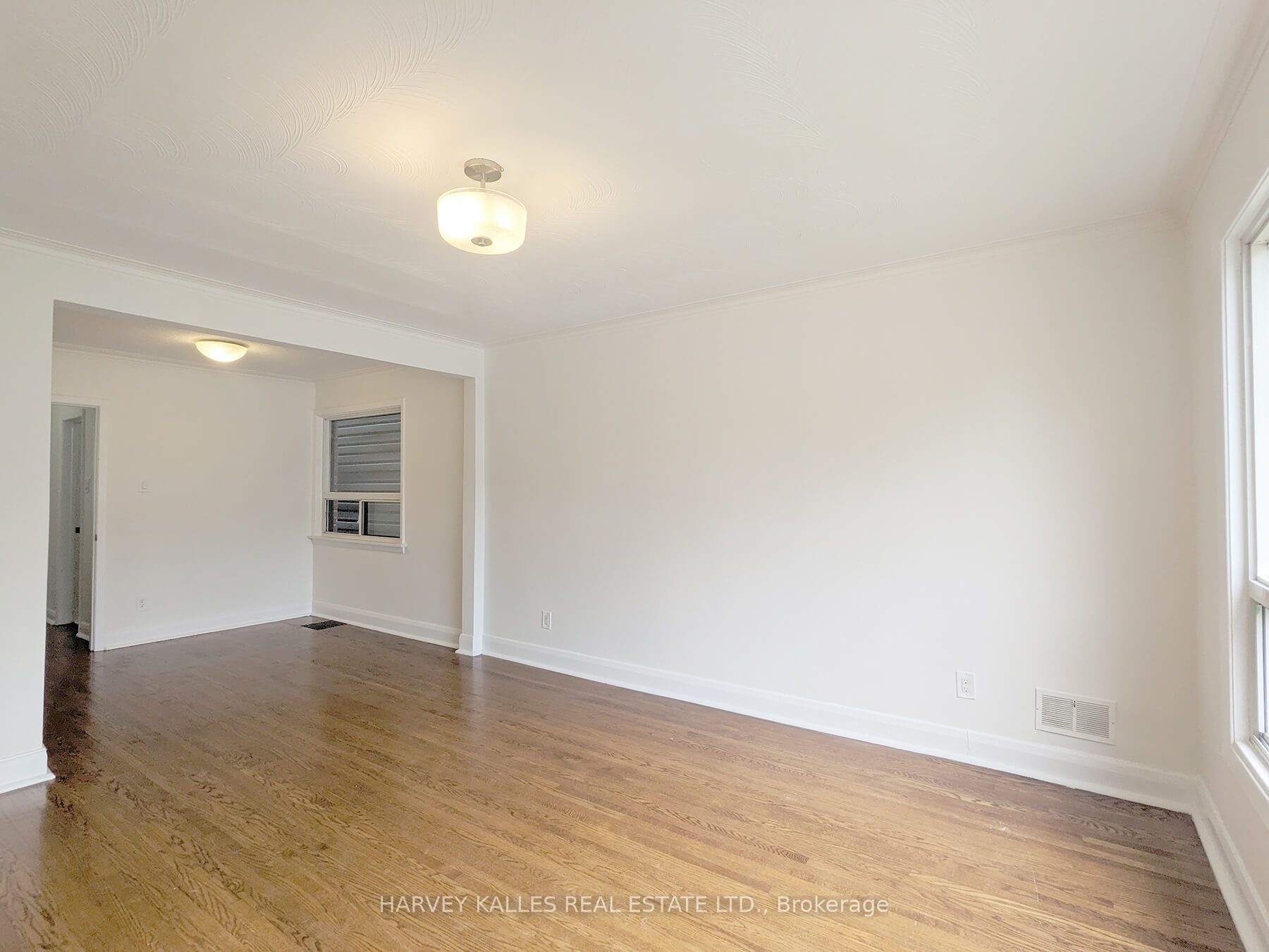 242 Robina Avenue Main Property Photo 5