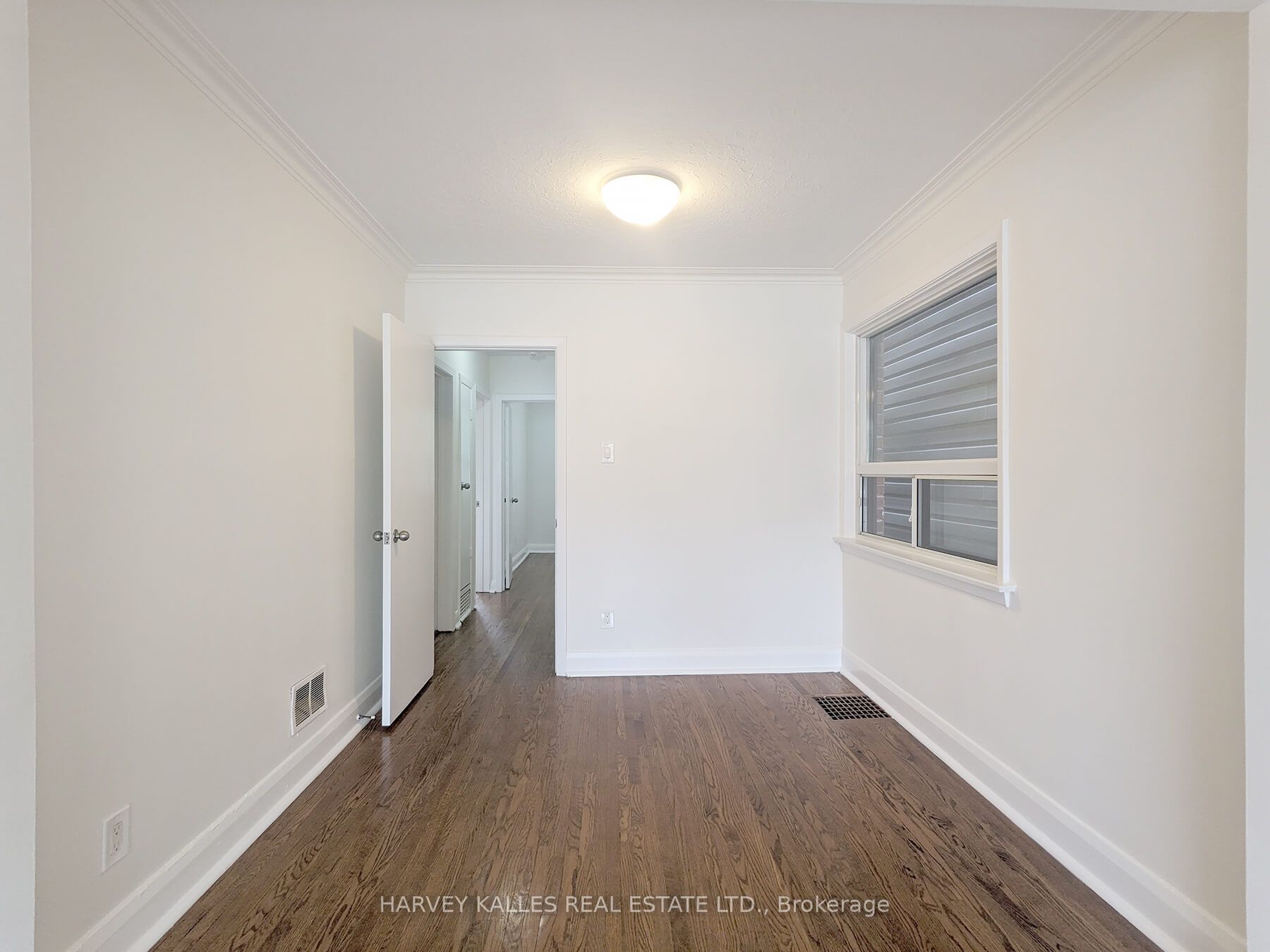 242 Robina Avenue Main Property Photo 6