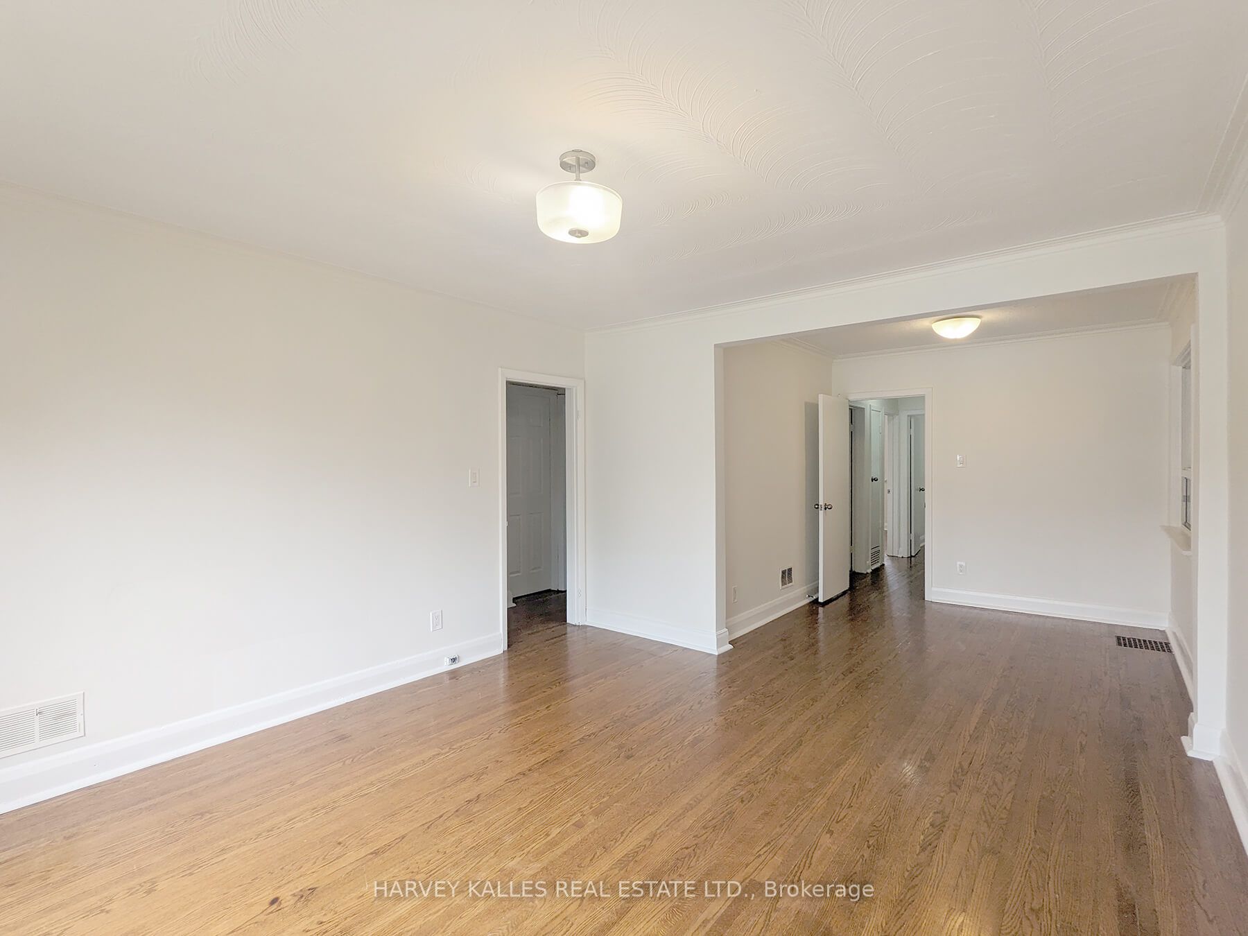 242 Robina Avenue Main Property Photo 7