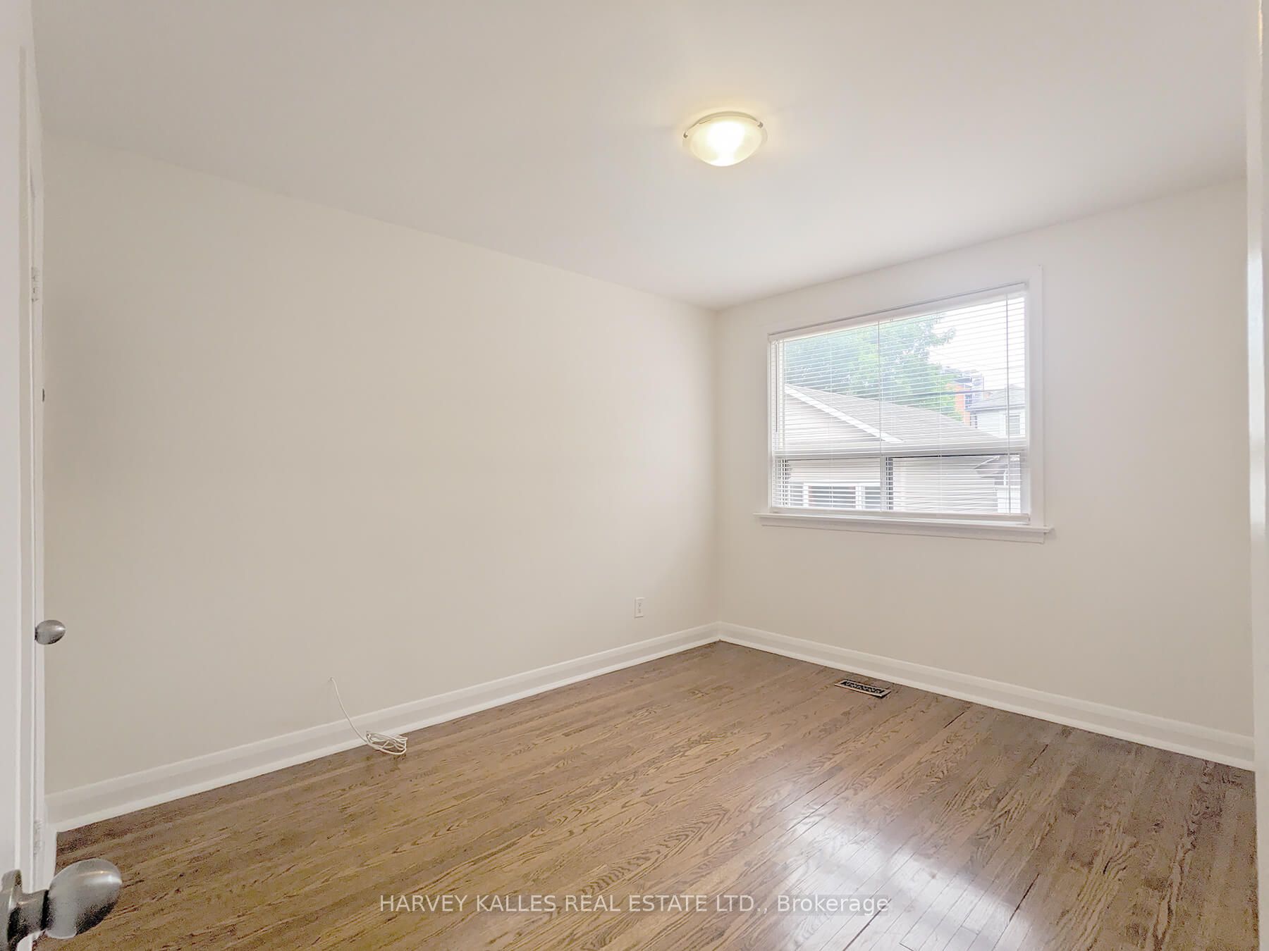 242 Robina Avenue Main Property Photo 15