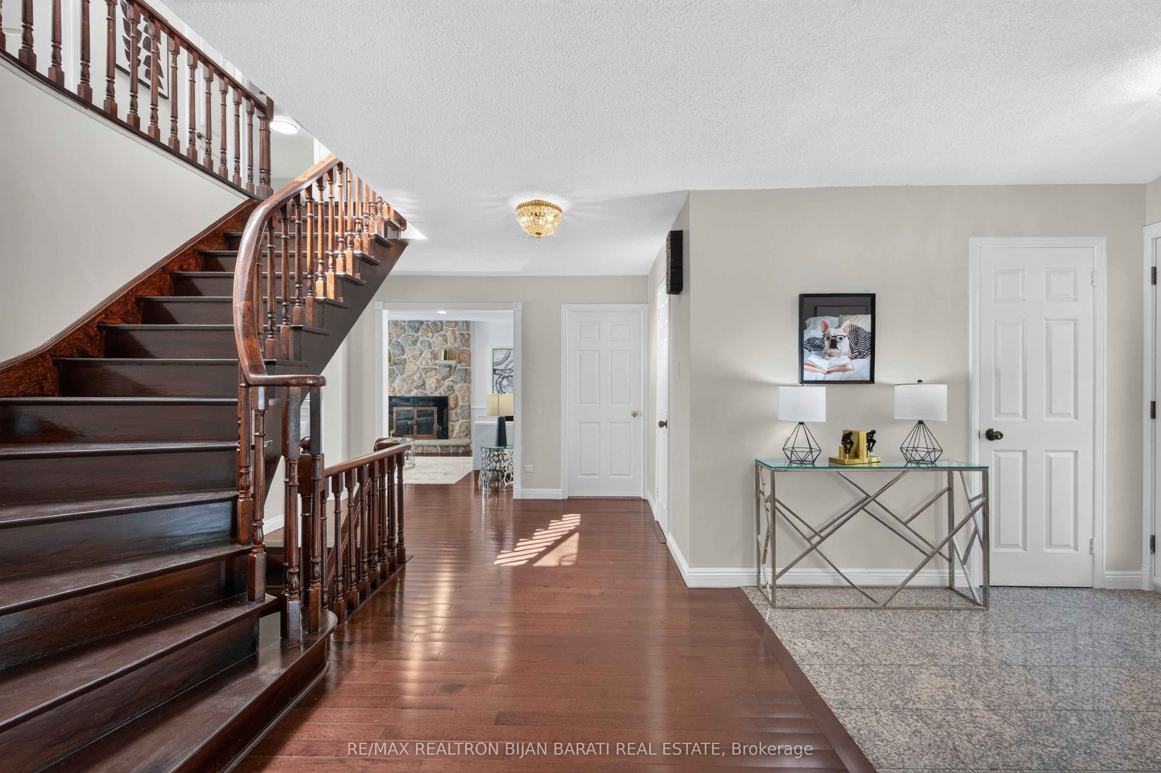 26 Saddletree Drive Property Photo 4