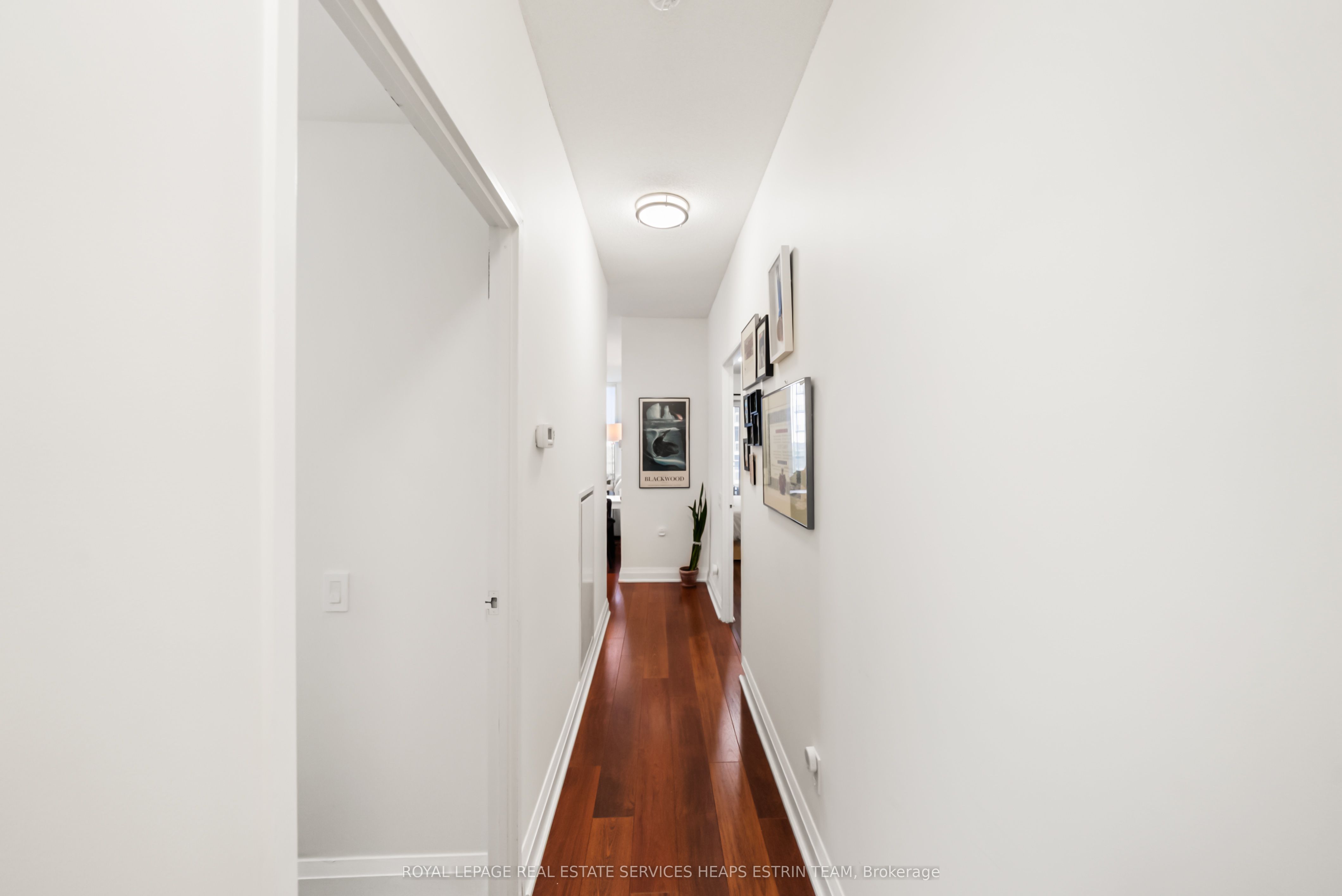83 Redpath Avenue 704 Property Photo 14