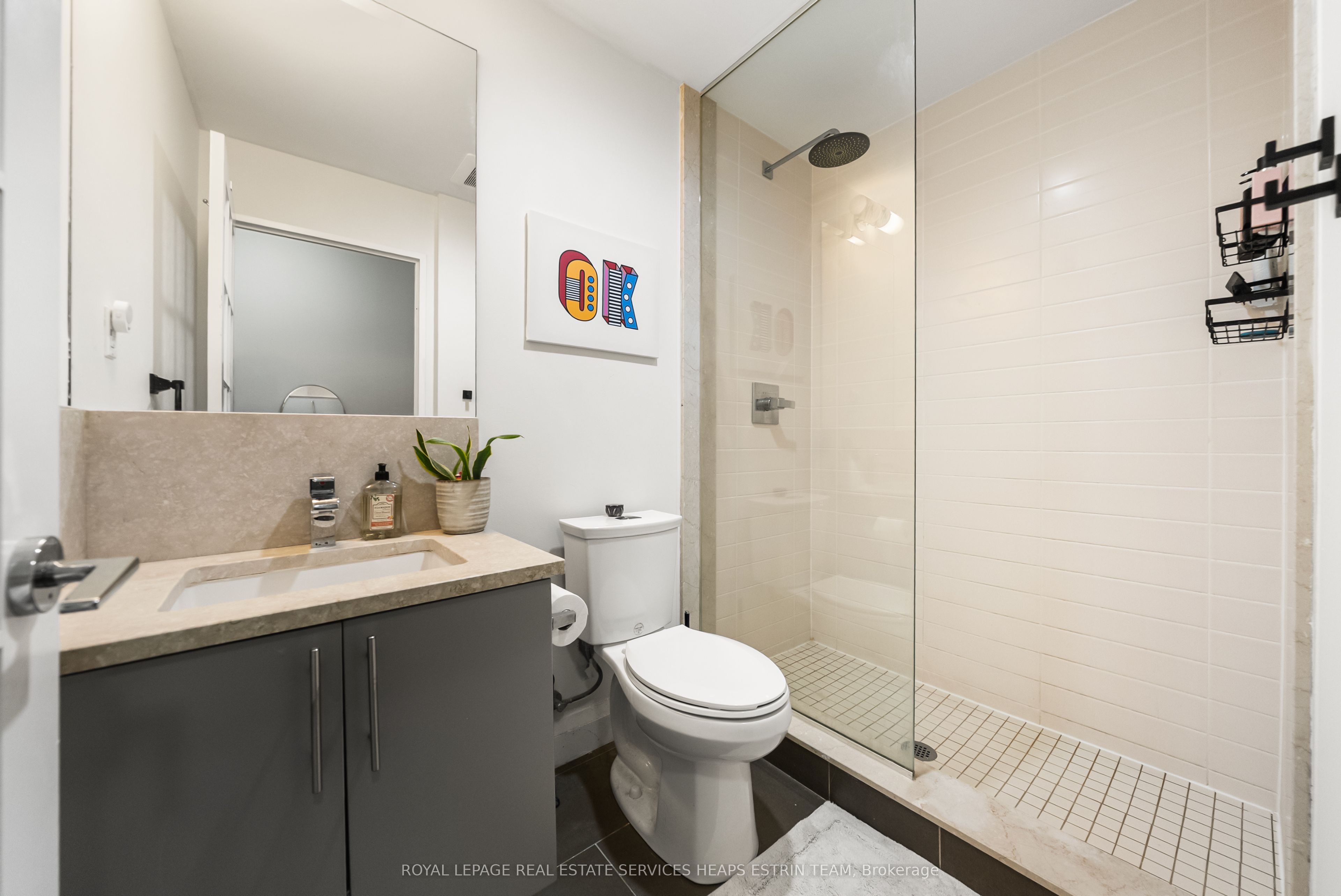 83 Redpath Avenue 704 Property Photo 19