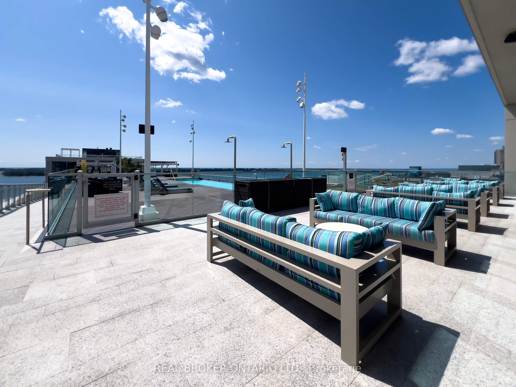 55 Merchants' Wharf 325 Property Photo 17