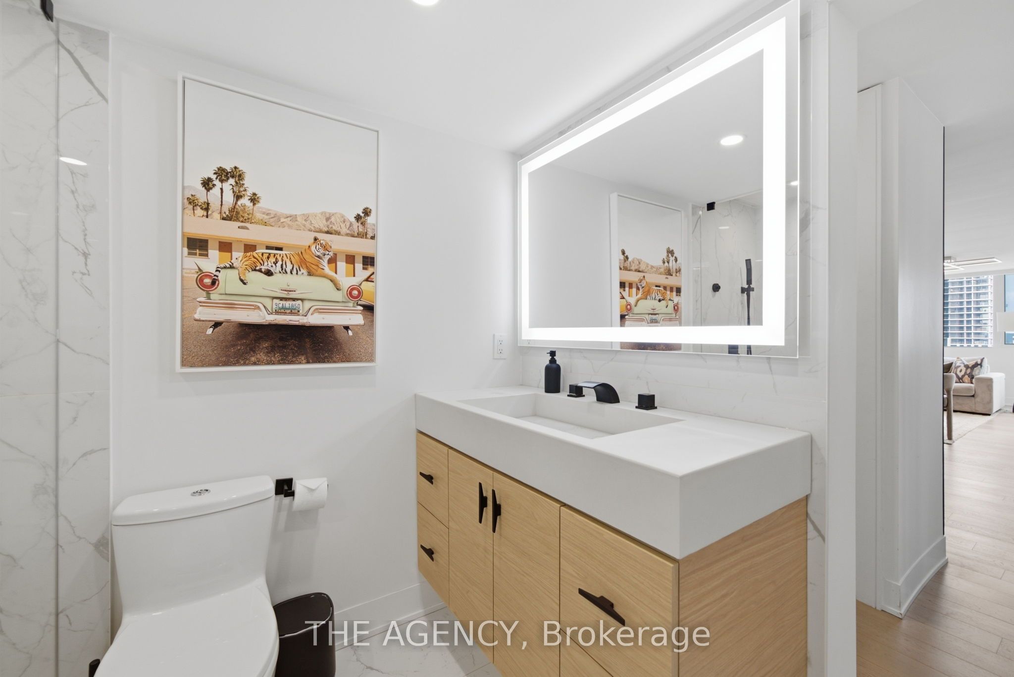 256 Jarvis Street 15c Property Photo 22