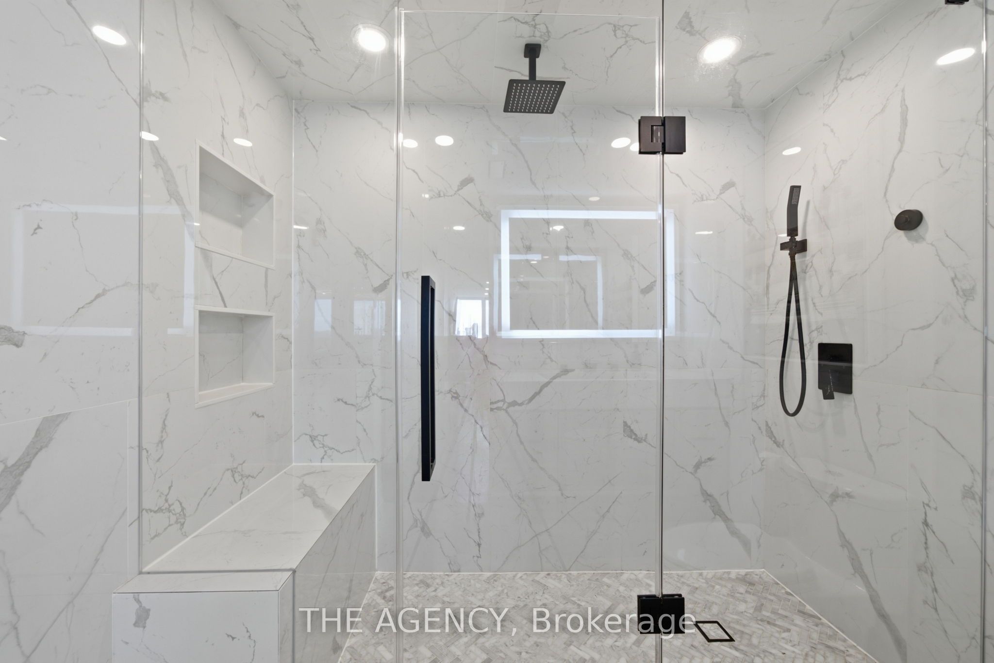 256 Jarvis Street 15c Property Photo 23
