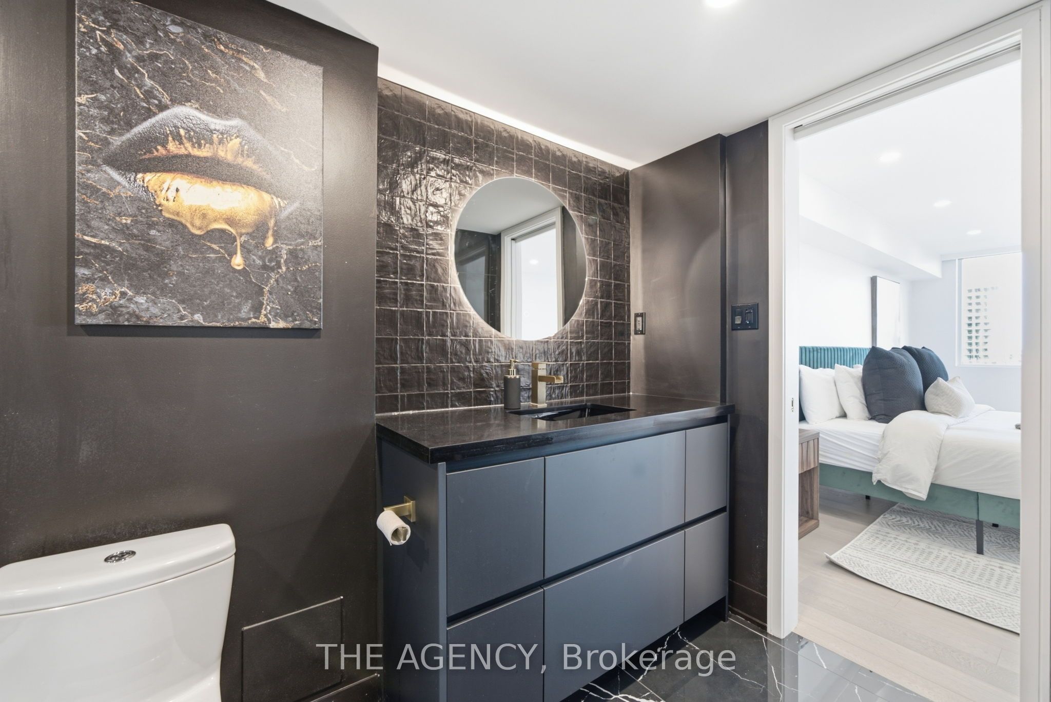 256 Jarvis Street 15c Property Photo 29