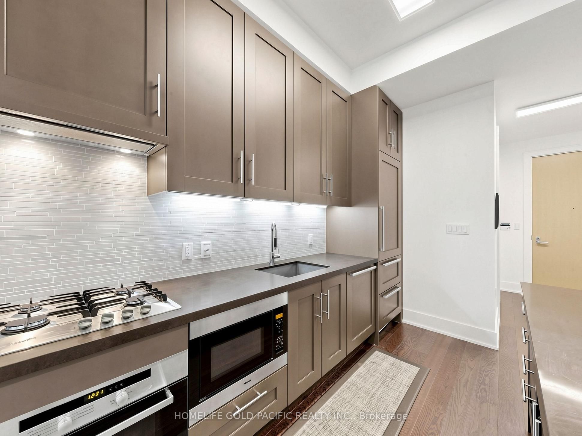 39 Queens Quay E 732 Property Photo 16