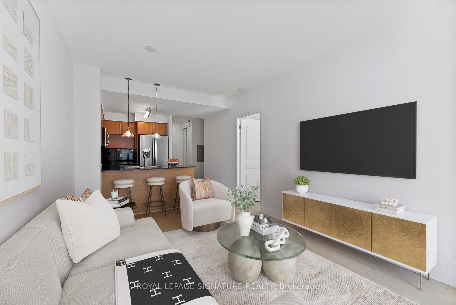 18 Yonge Street Ph11 Property Photo 1