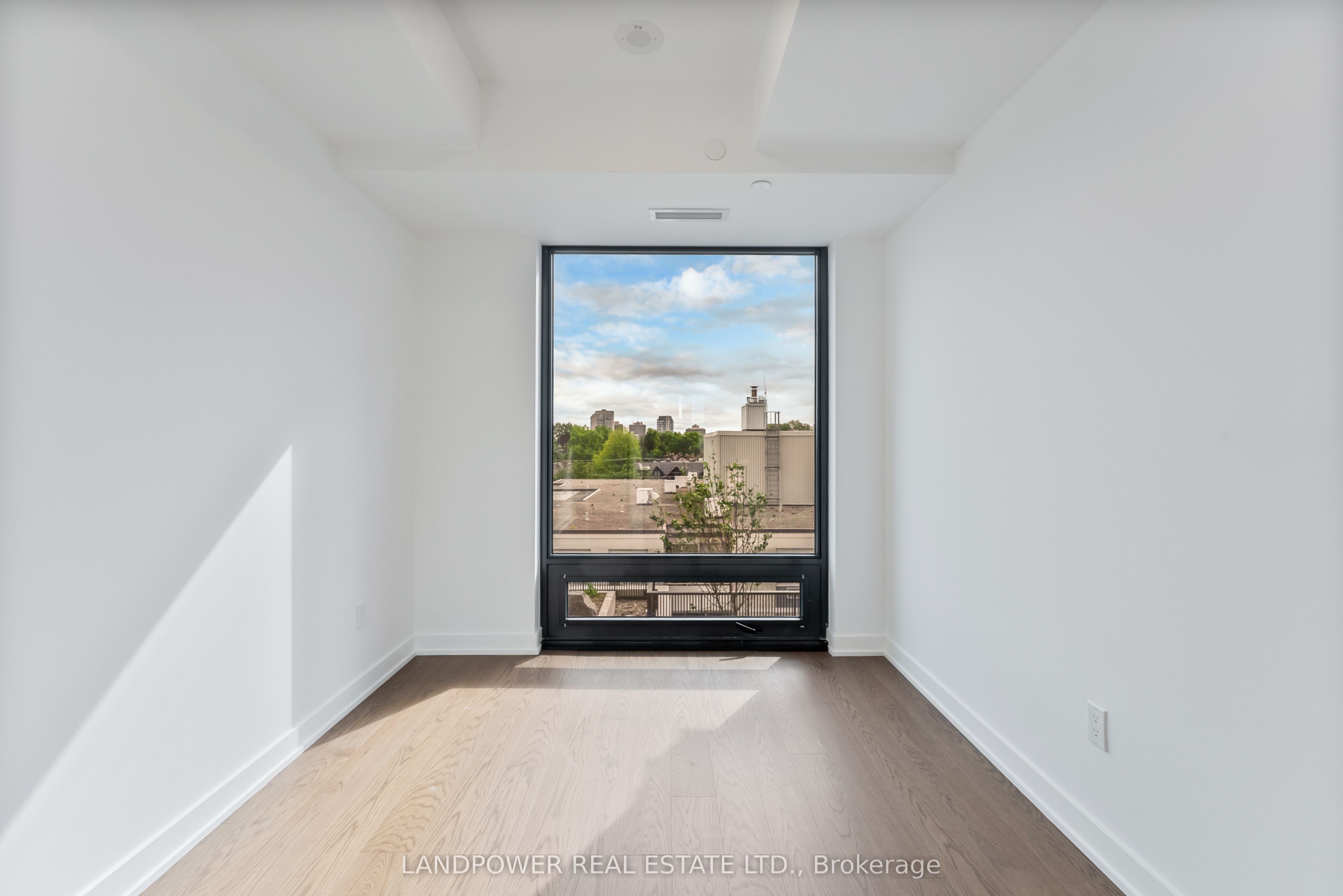 89 Montclair Avenue 1019 Property Photo 13
