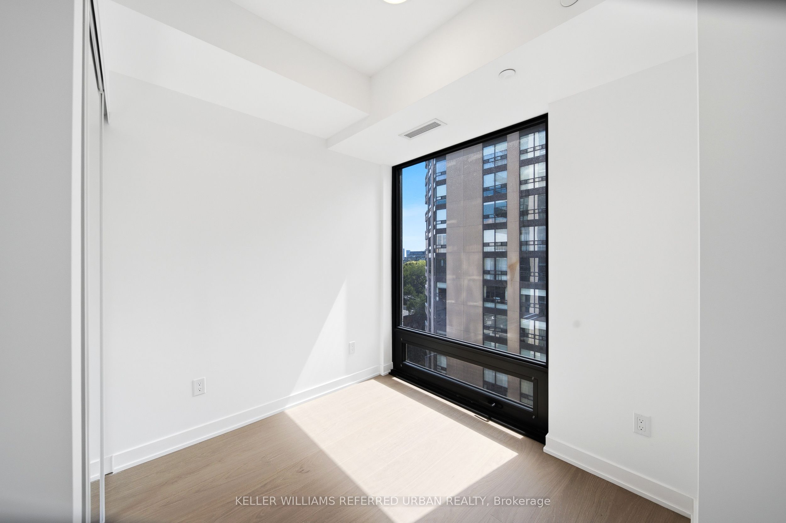 89 Montclair Avenue 1525 Property Photo 17